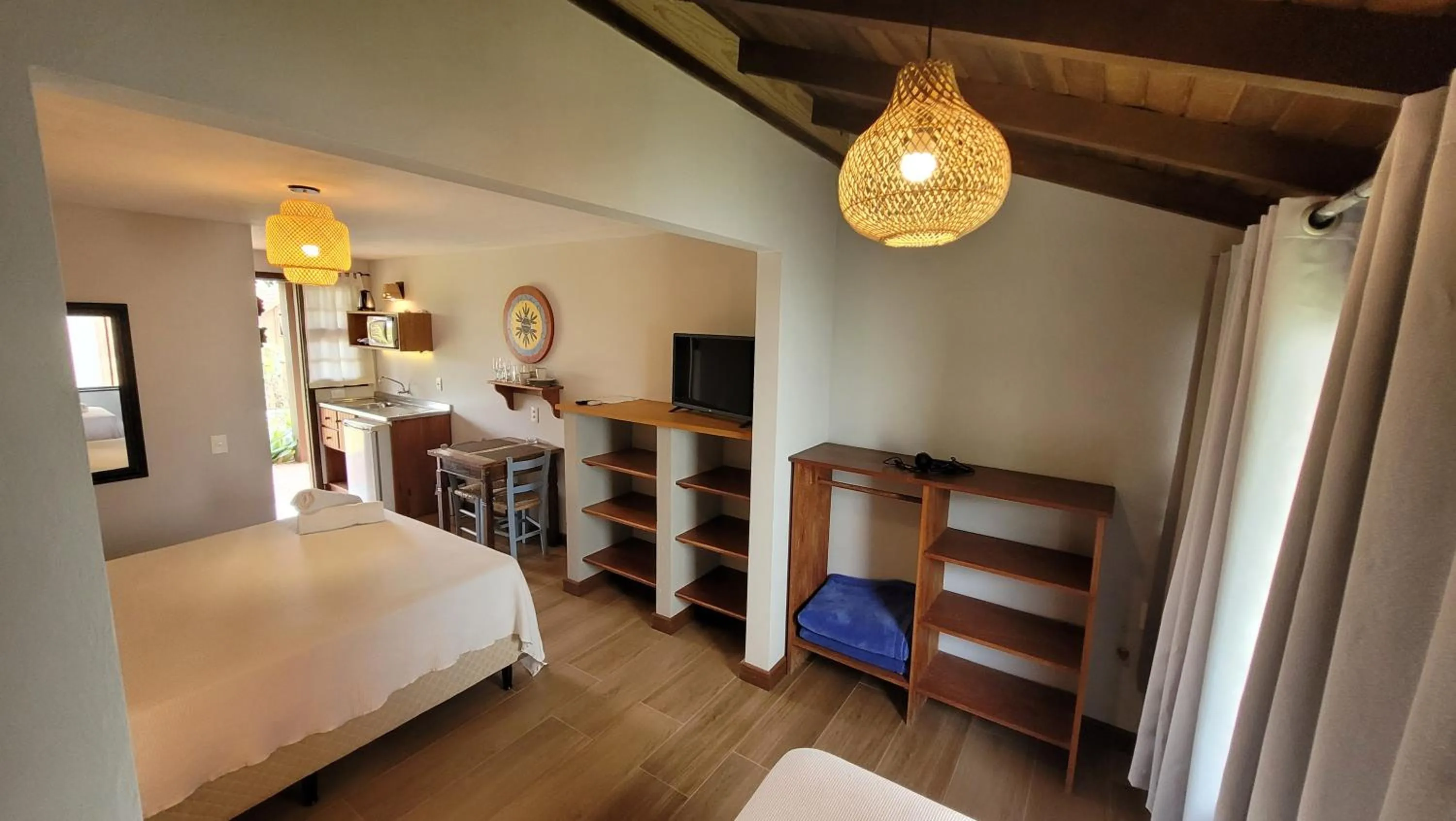 Bed in Pousada Capitão Cook, banheira, a 200 m do centro, amplo estacionamento, linda vista