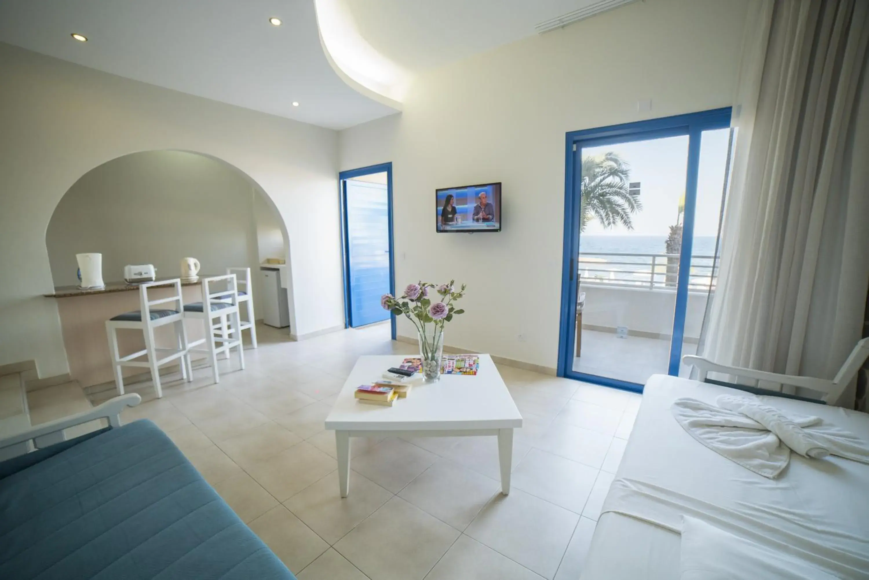 MyroAndrou Beach Hotel Apartments MyroAndrou Beach Hotel Apartments