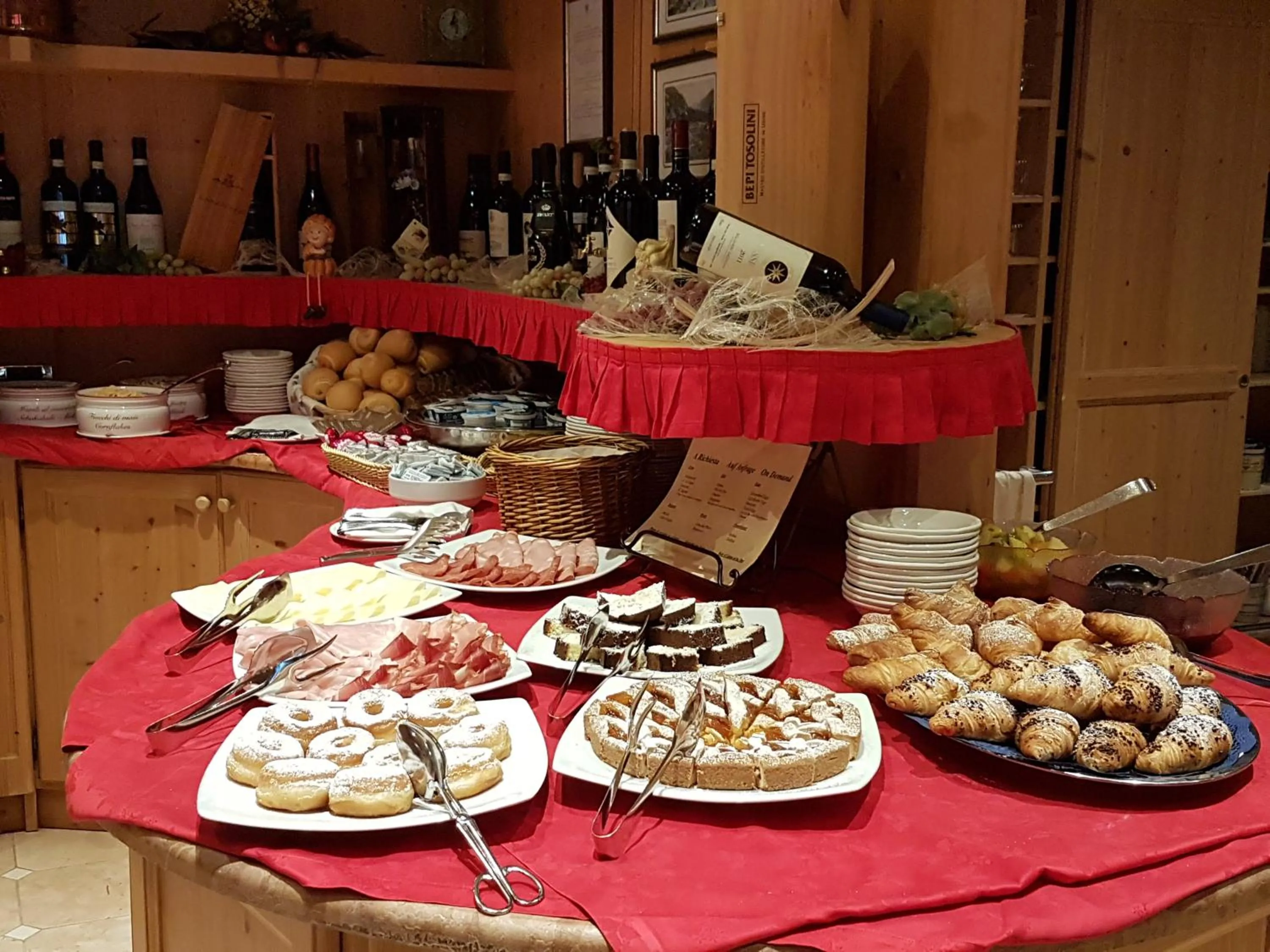 Breakfast in Hotel Barance