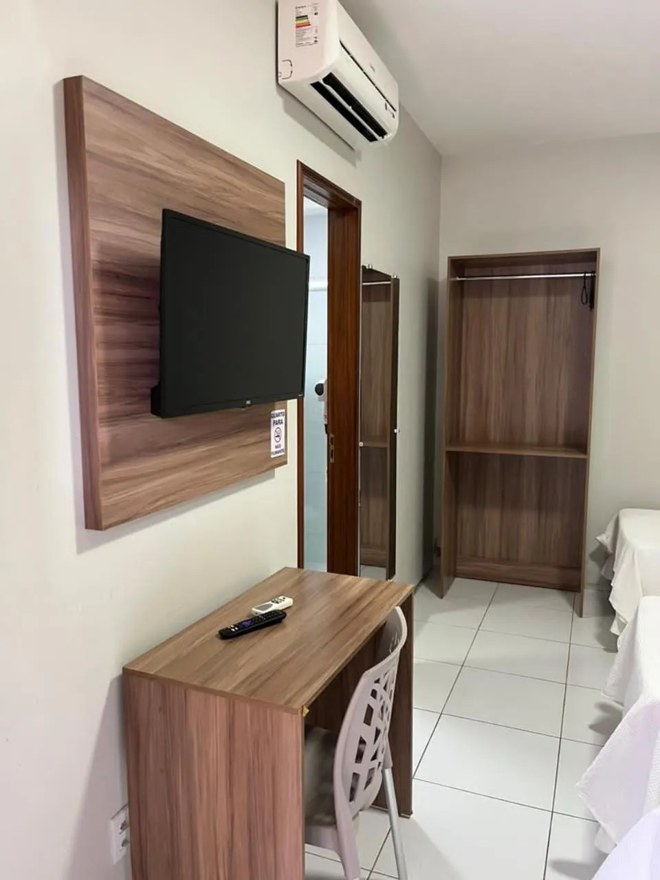 wardrobe in Pousada Lagoa Seca