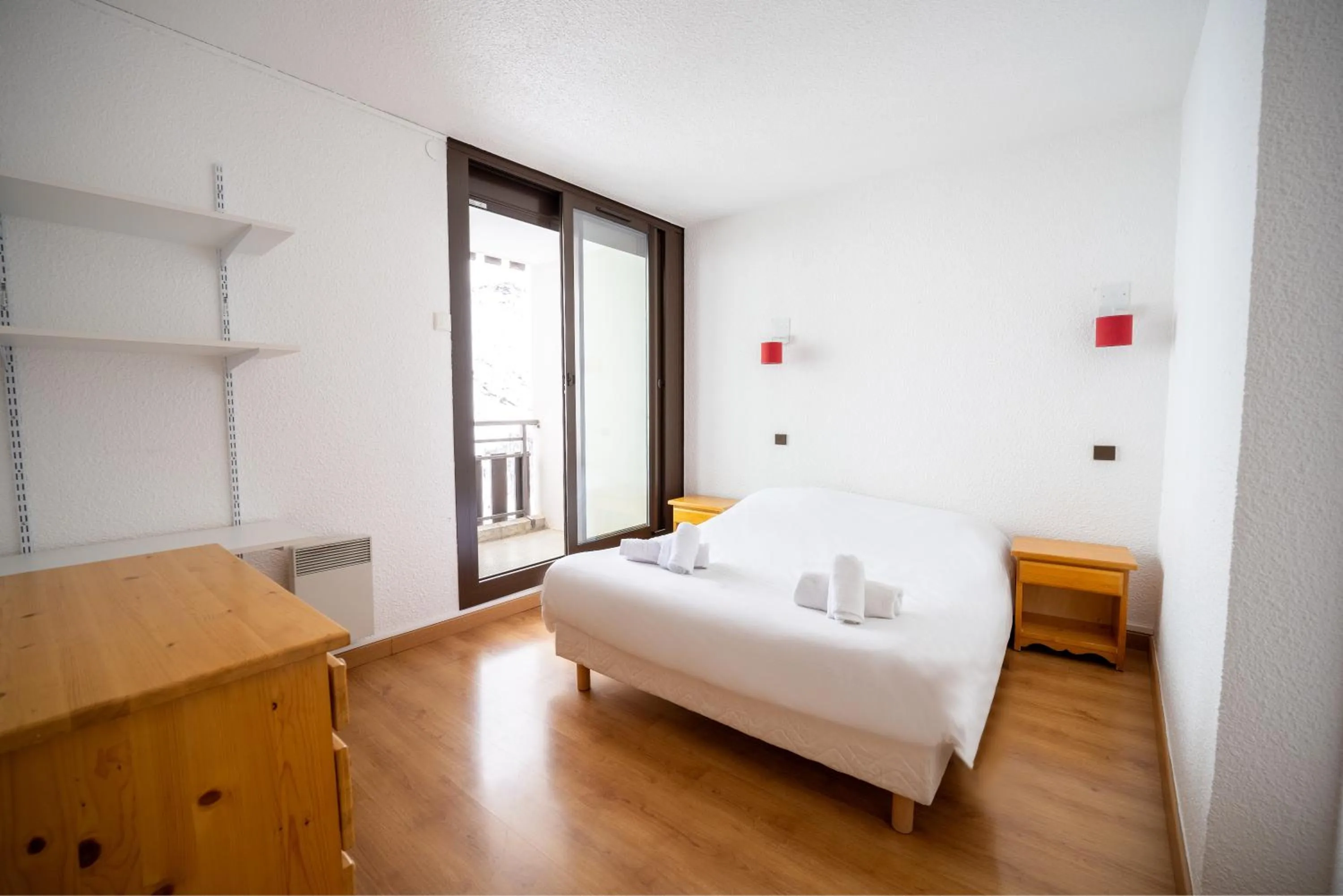 Bedroom, Bed in Résidence Azureva Les Menuires