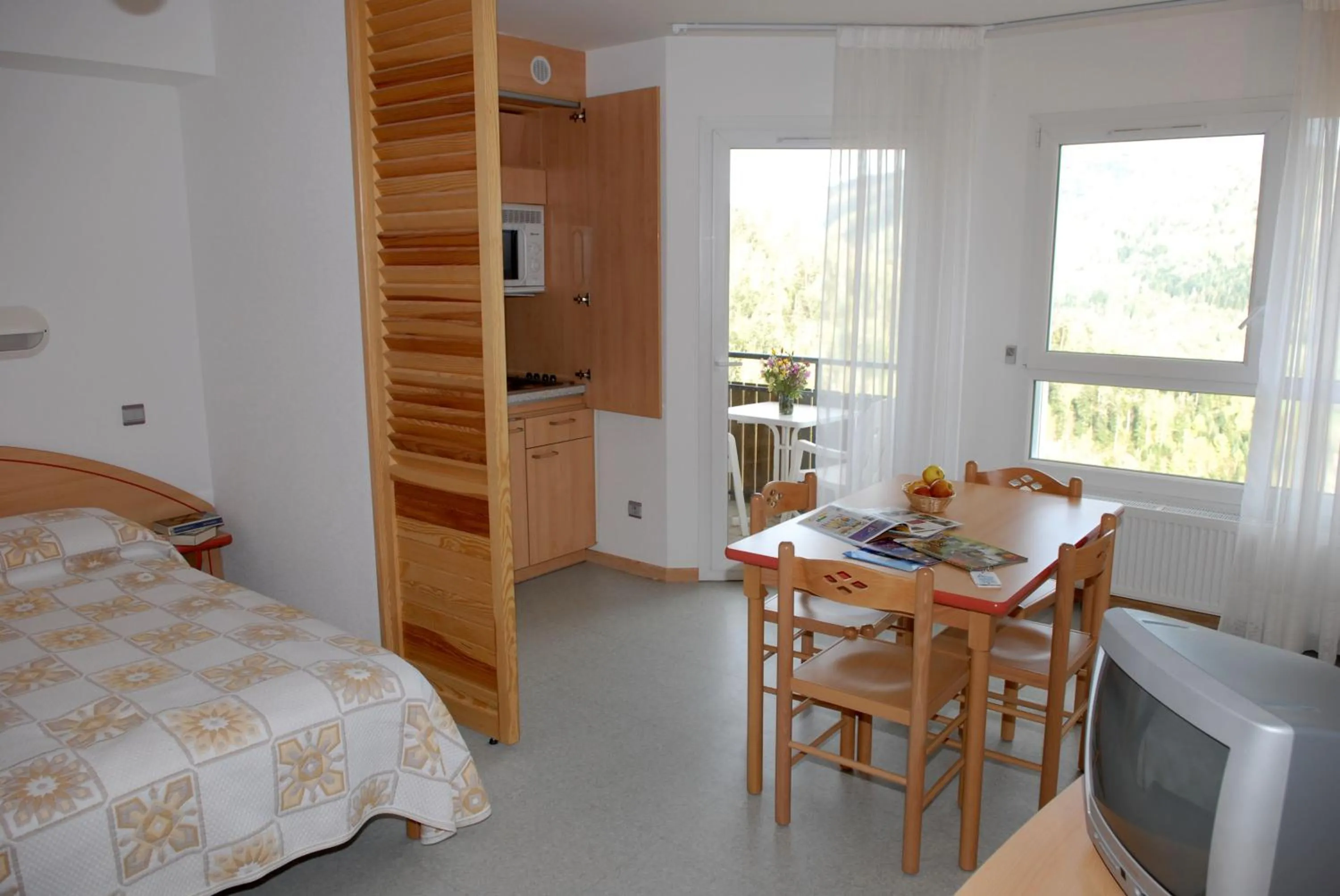 Balcony/Terrace, Bed in Azureva Bussang