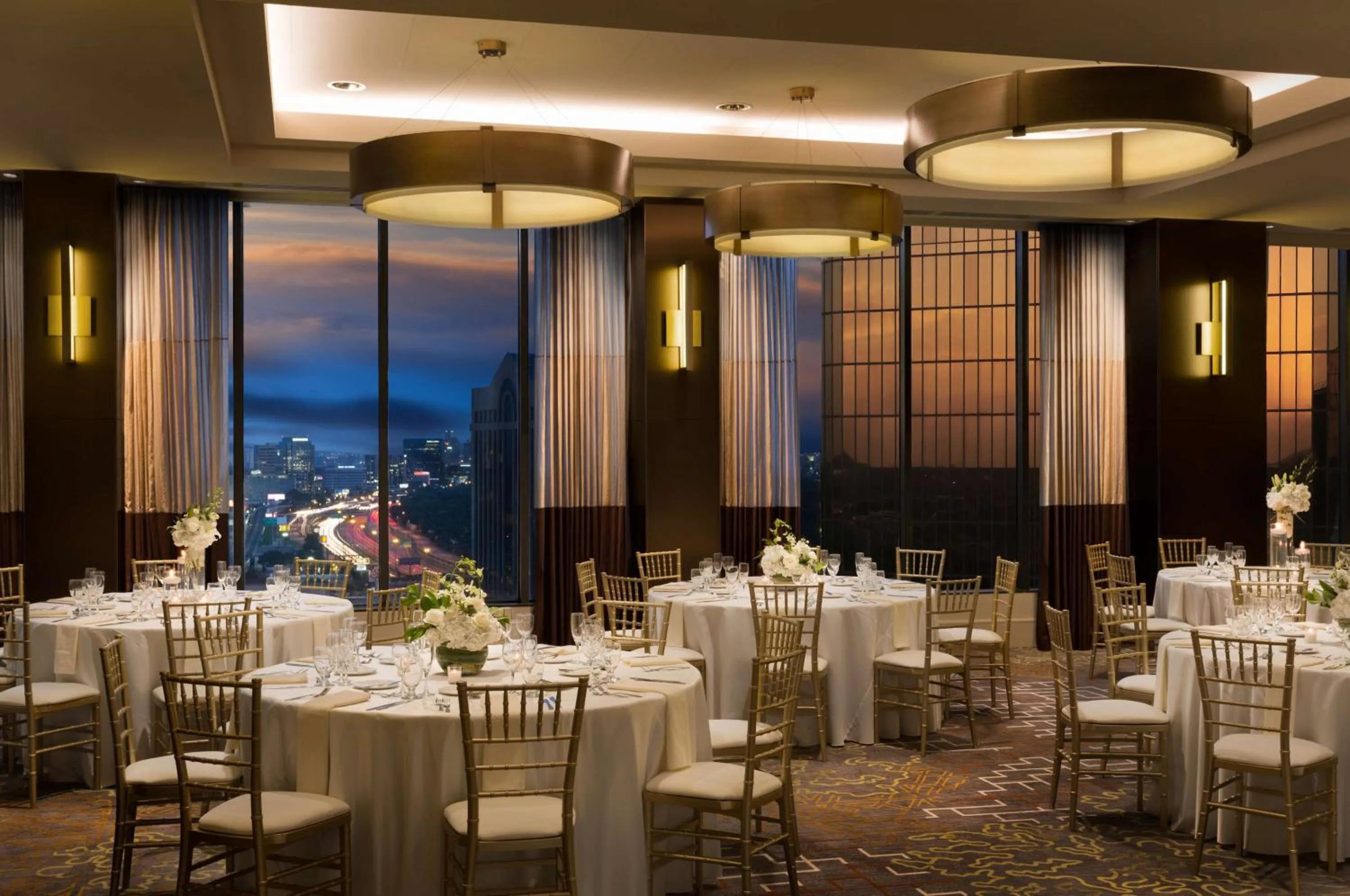 Meeting/conference room in DoubleTree by Hilton Hotel Dallas Campbell Centre