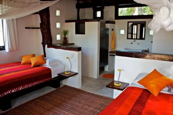 Photo of the whole room in Playa Selva