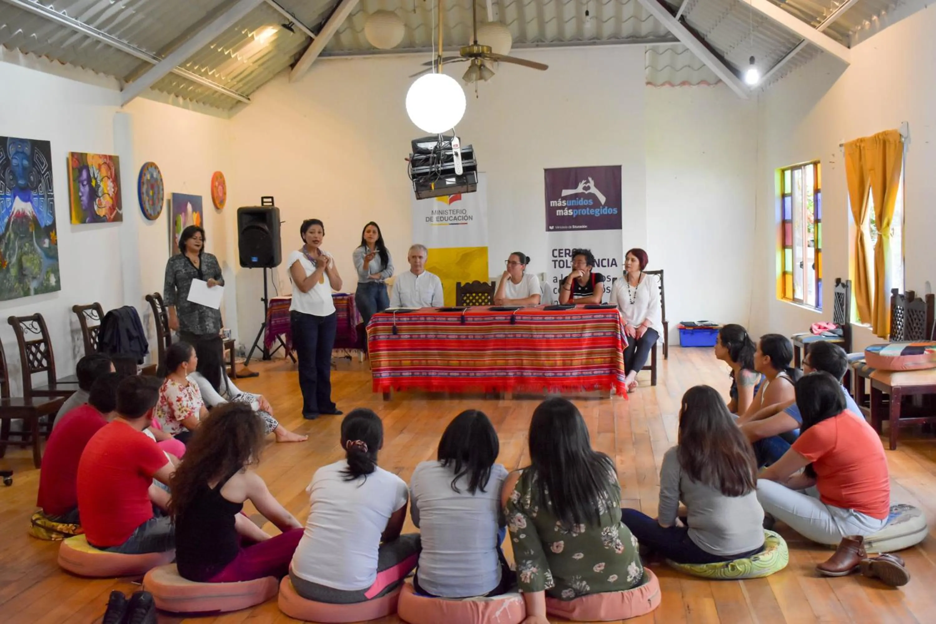 People in Spa Hosteria Miramelindo