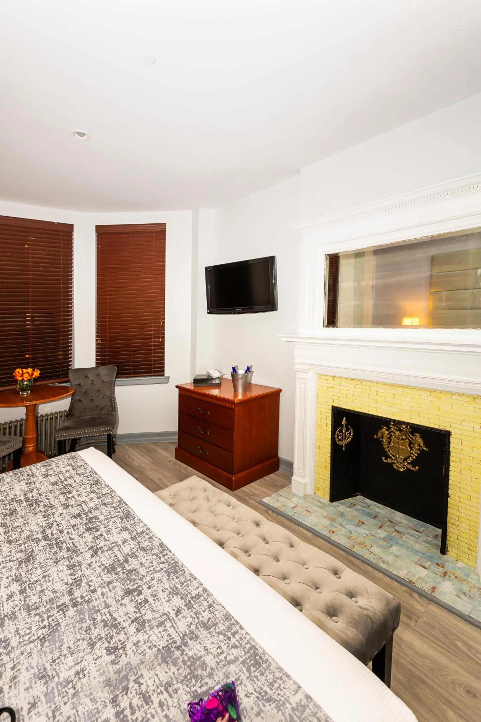 Seating area in Hotel St. James