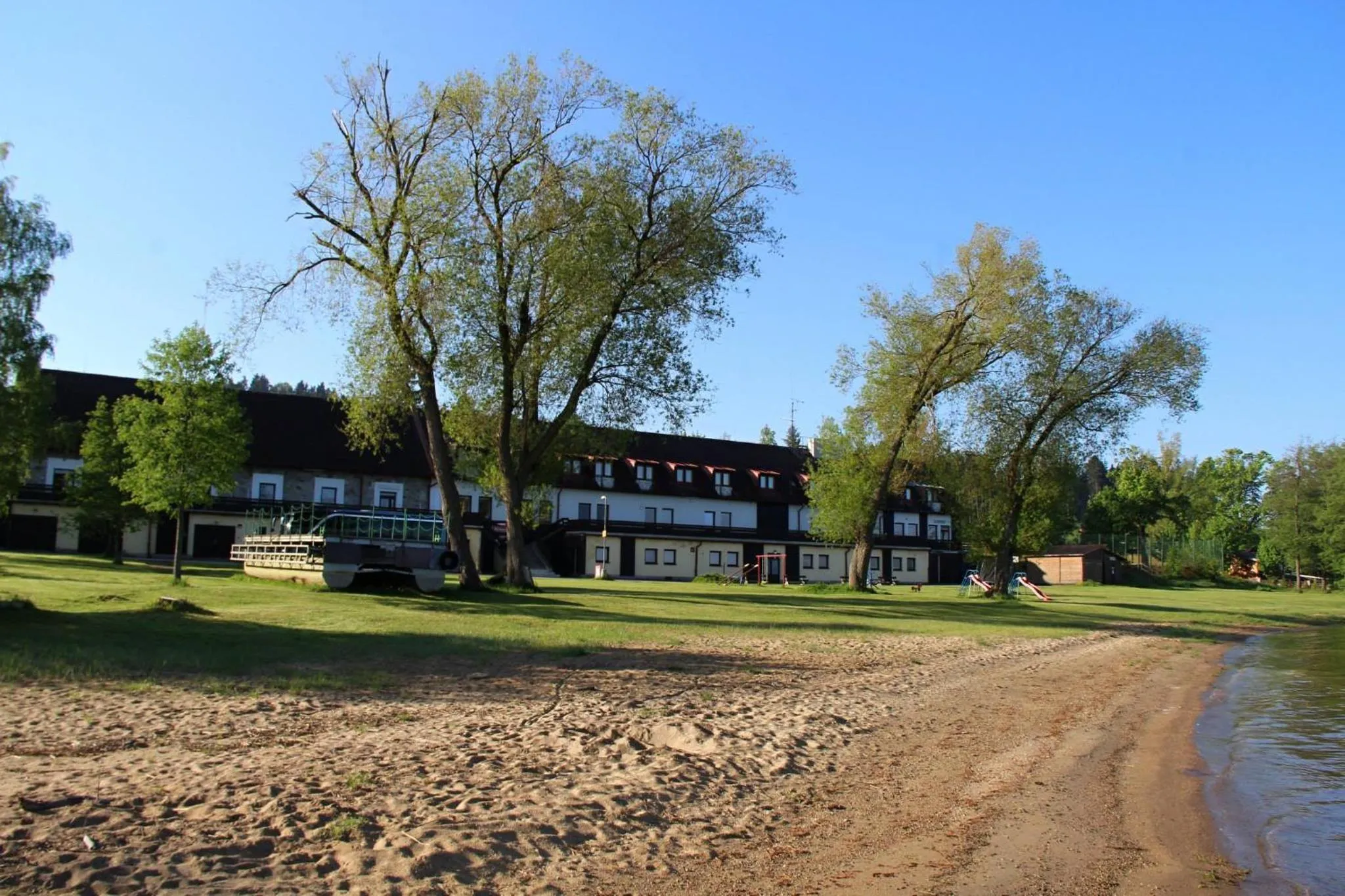 Spring in Hotel Jestřábí