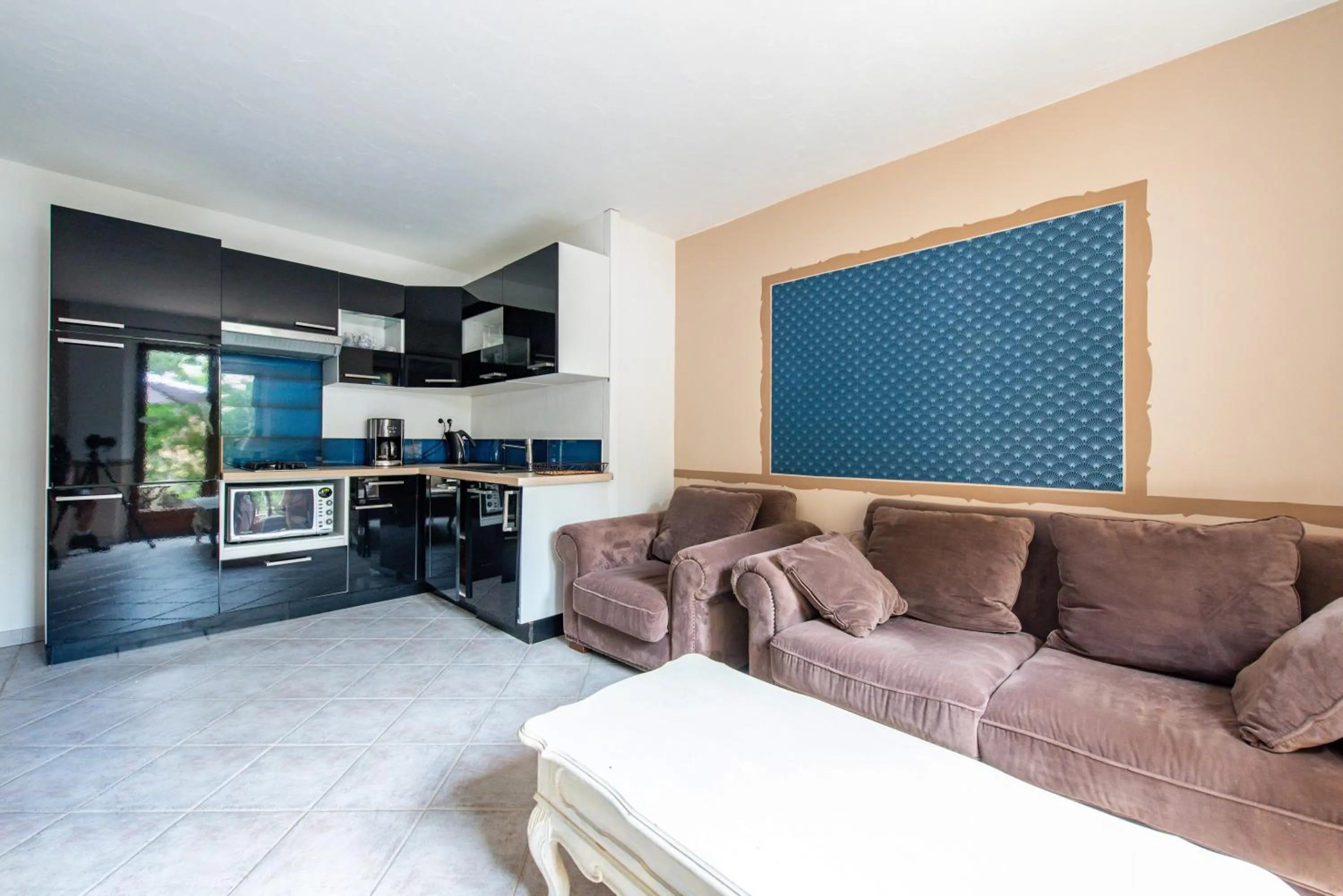 Kitchen or kitchenette in La Bergerie