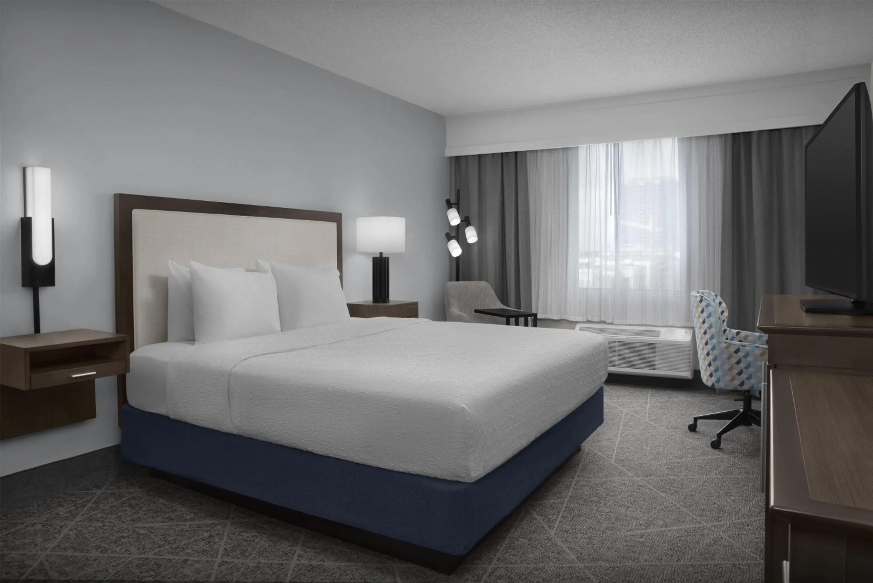 Bed in Hampton Inn Fort Lauderdale Downtown Las Olas Area