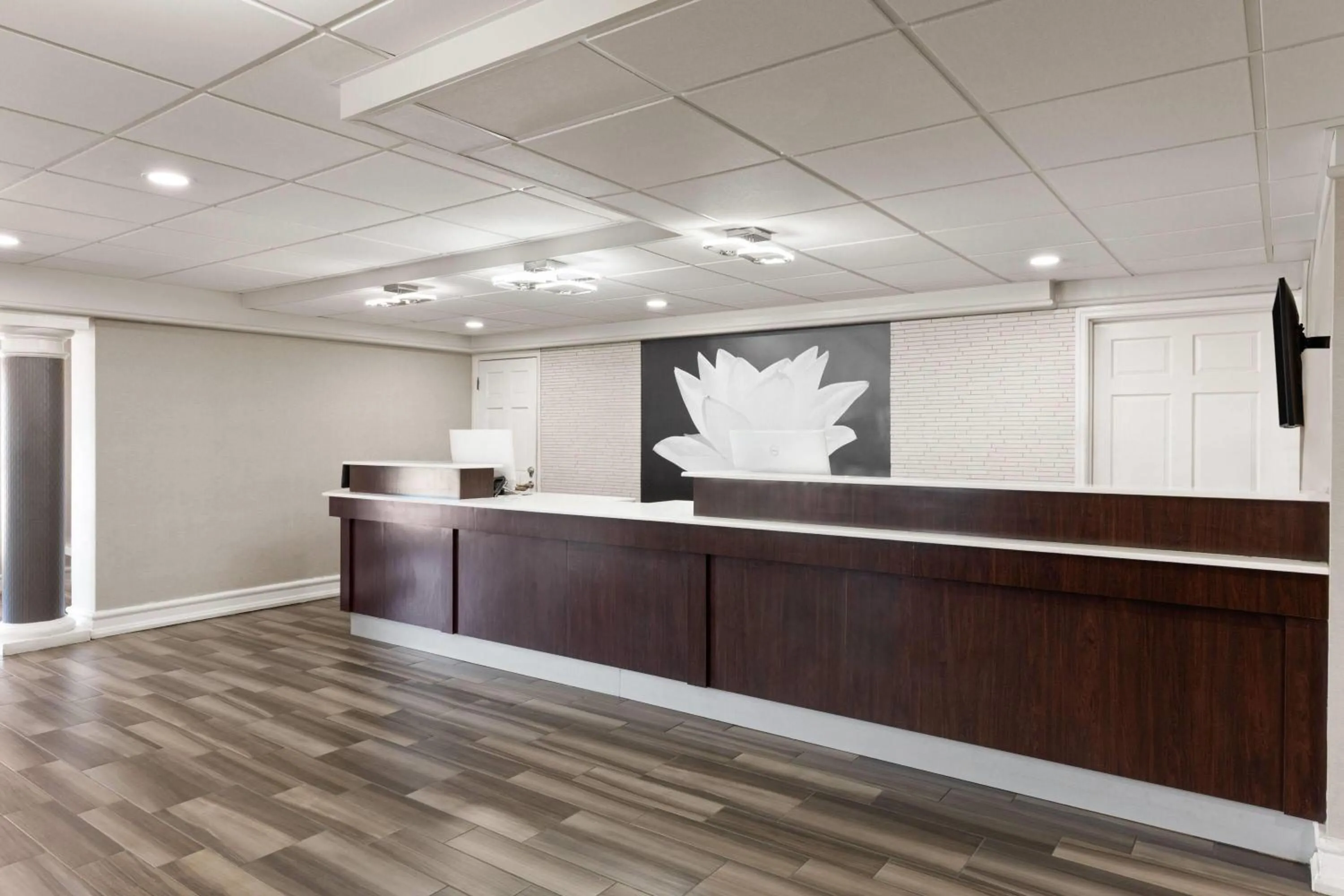 Lobby or reception in La Quinta Inn by Wyndham Nashville South