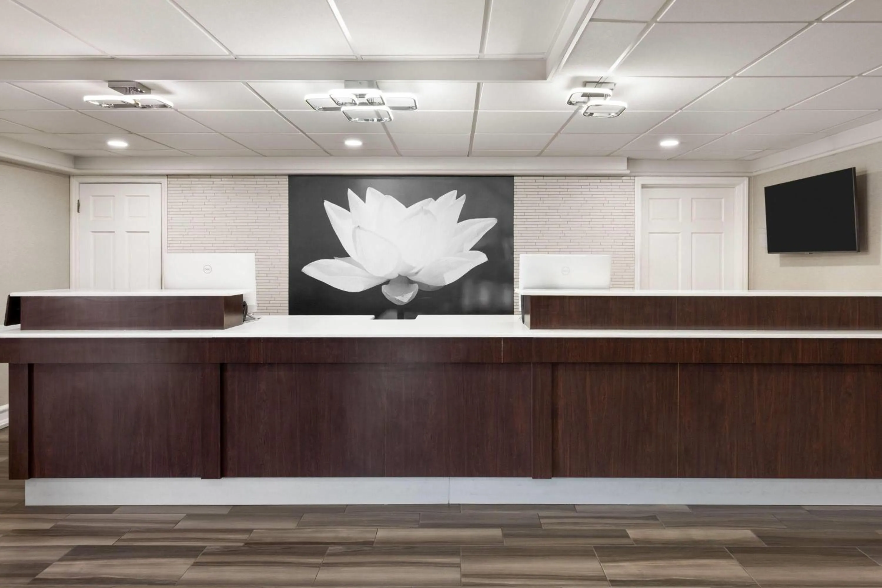 Lobby or reception in La Quinta Inn by Wyndham Nashville South