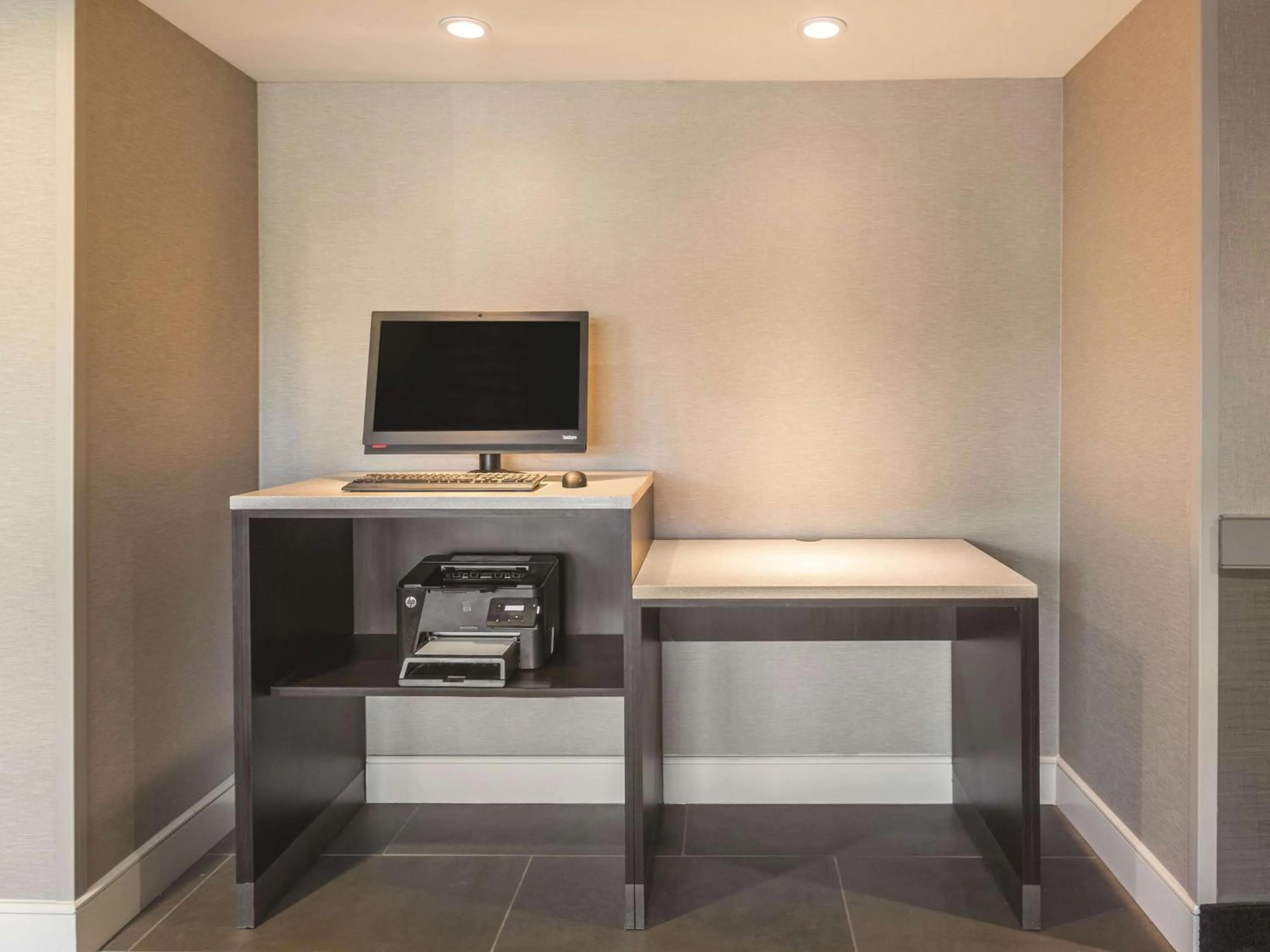 On site in La Quinta by Wyndham Atlanta Midtown - Buckhead