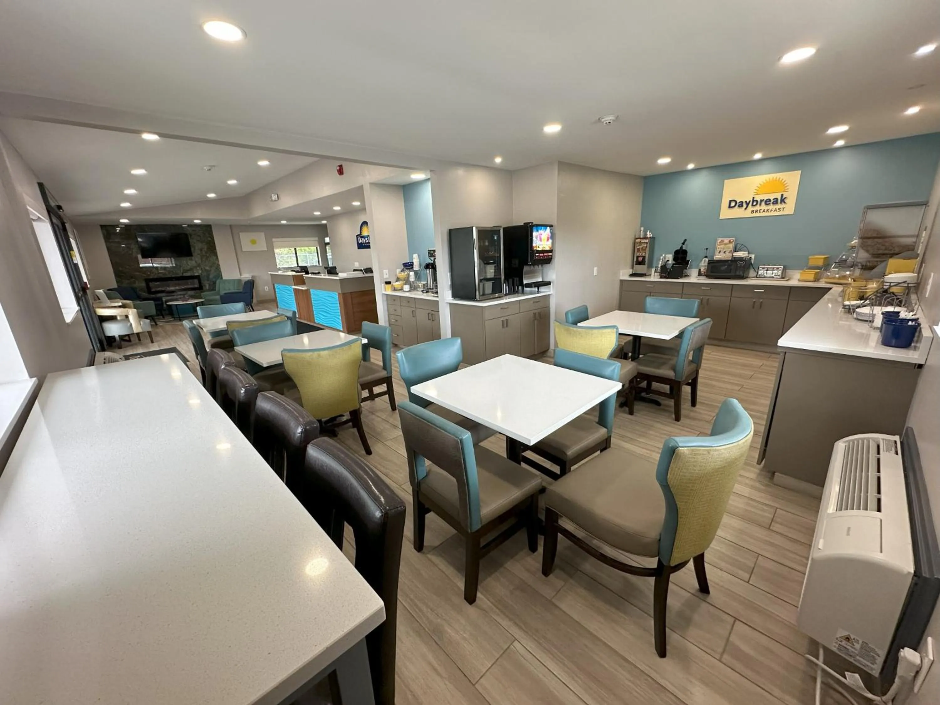 Lobby or reception in Days Inn by Wyndham Renfro Valley Mount Vernon