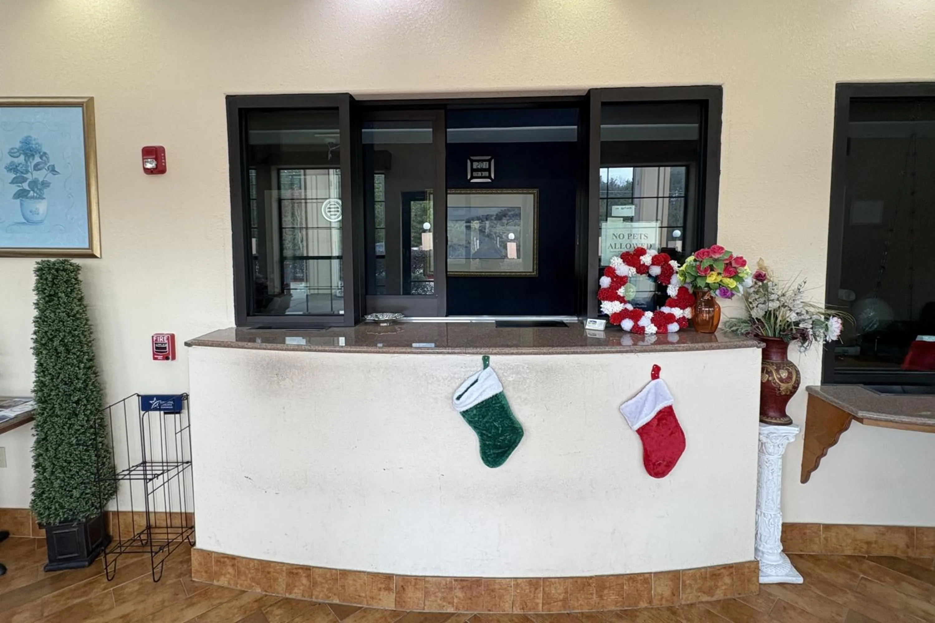 Lobby or reception in Regency Inn & Suites By Capital O Houston IAH Airport