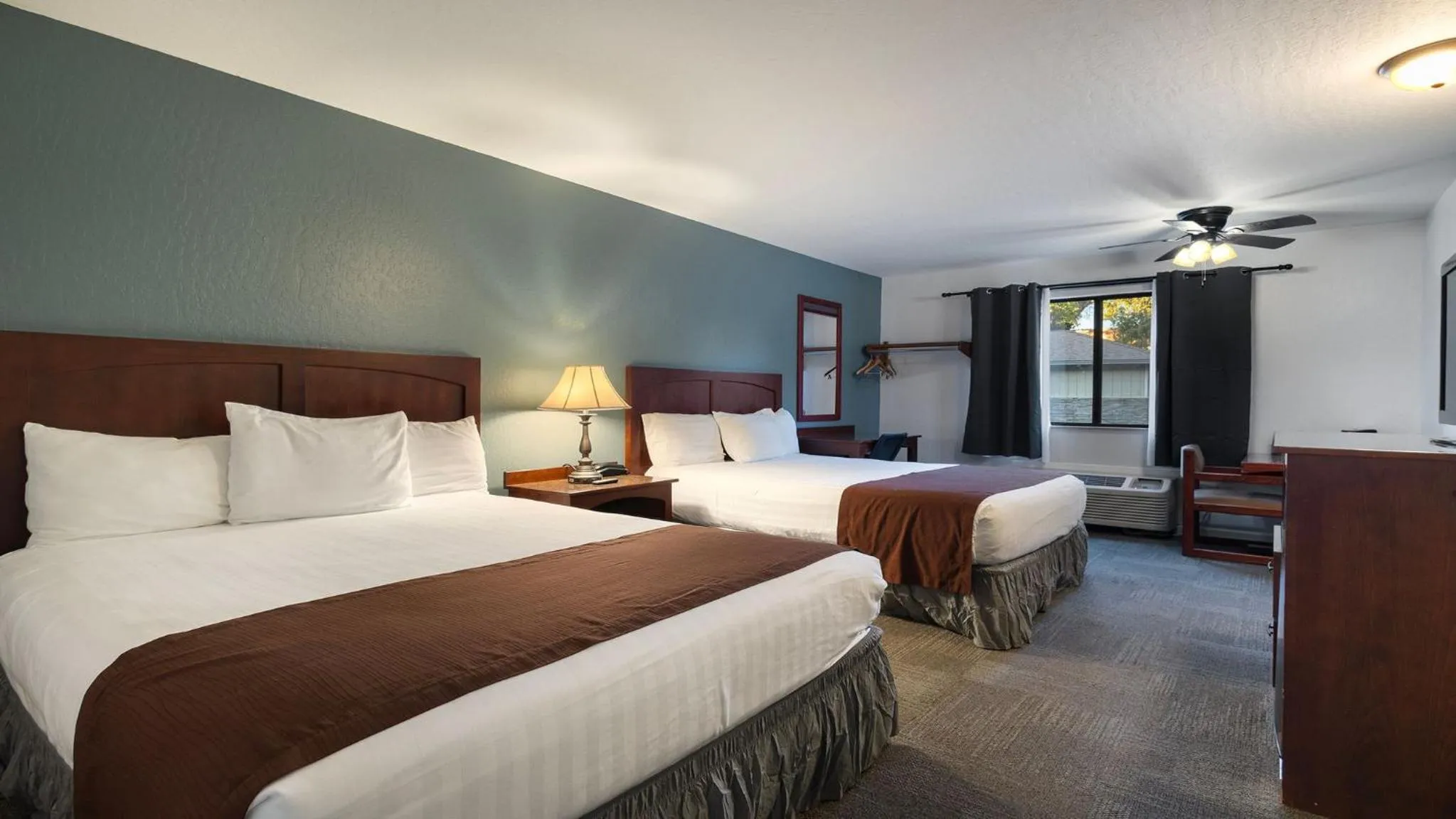 Bedroom, Bed in Sonora Aladdin Motor Inn