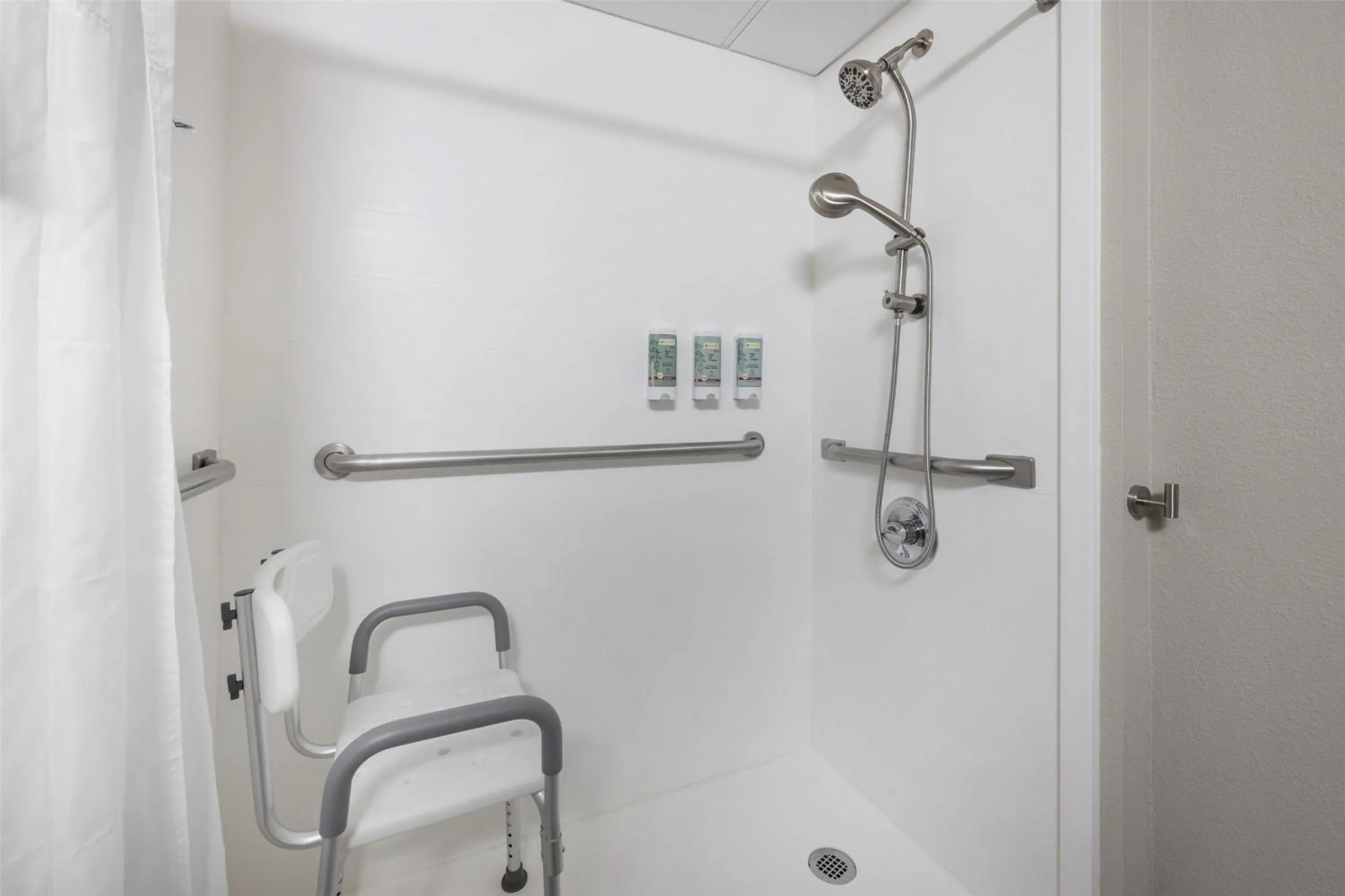 Bathroom in Best Western Manchester