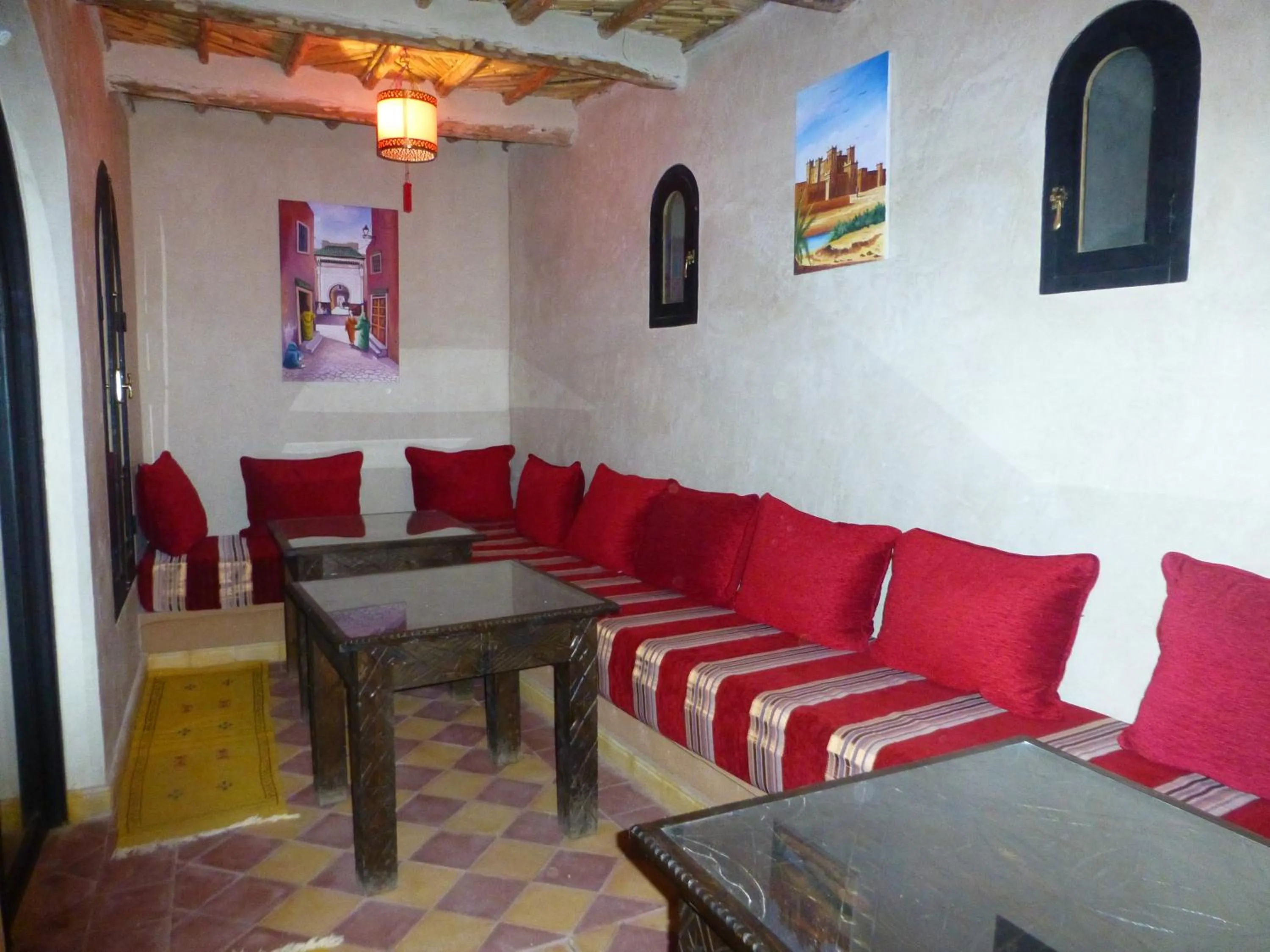 Living room in Kasbah La Cigogne