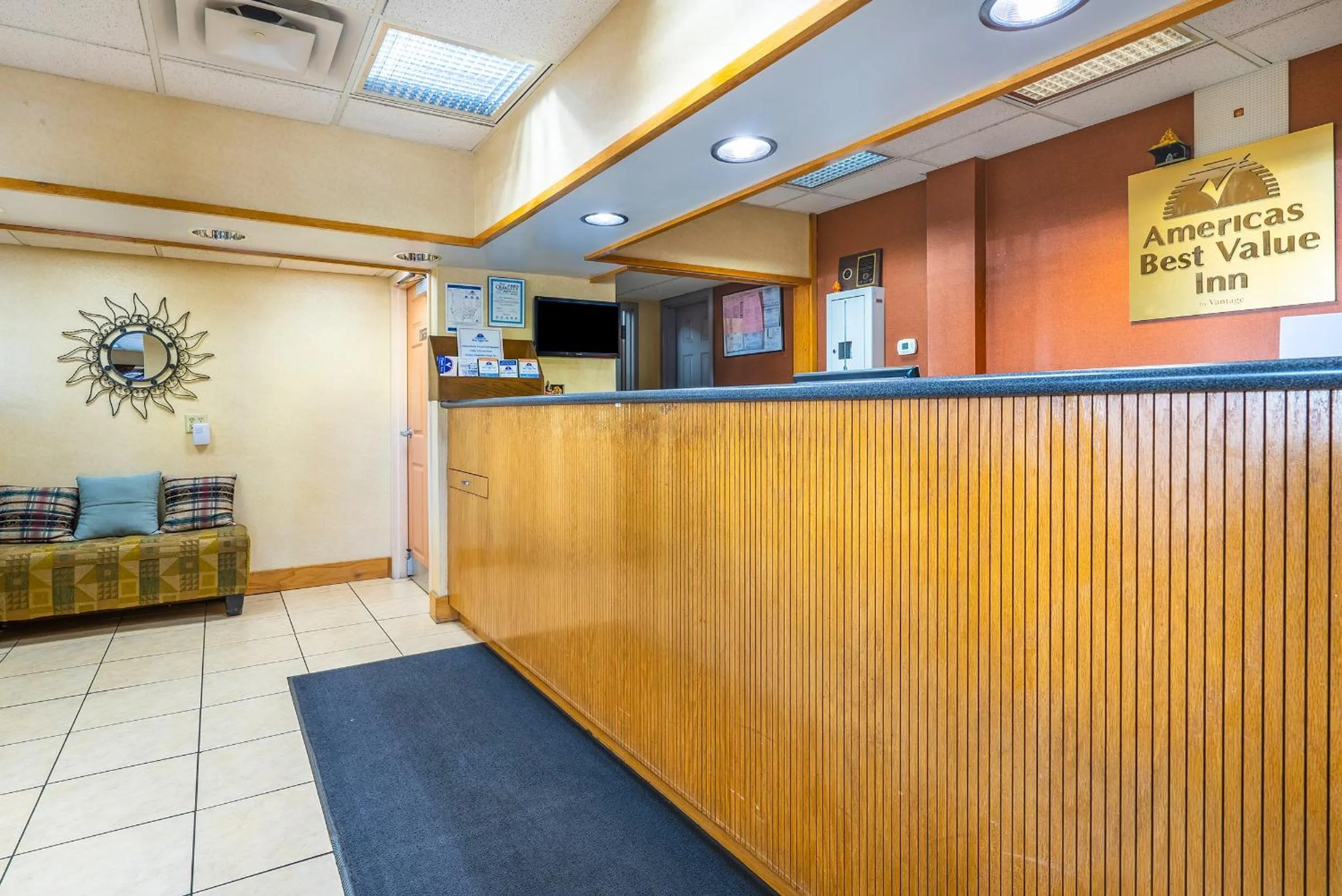Lobby or reception in Americas Best Value Inn - Chattanooga