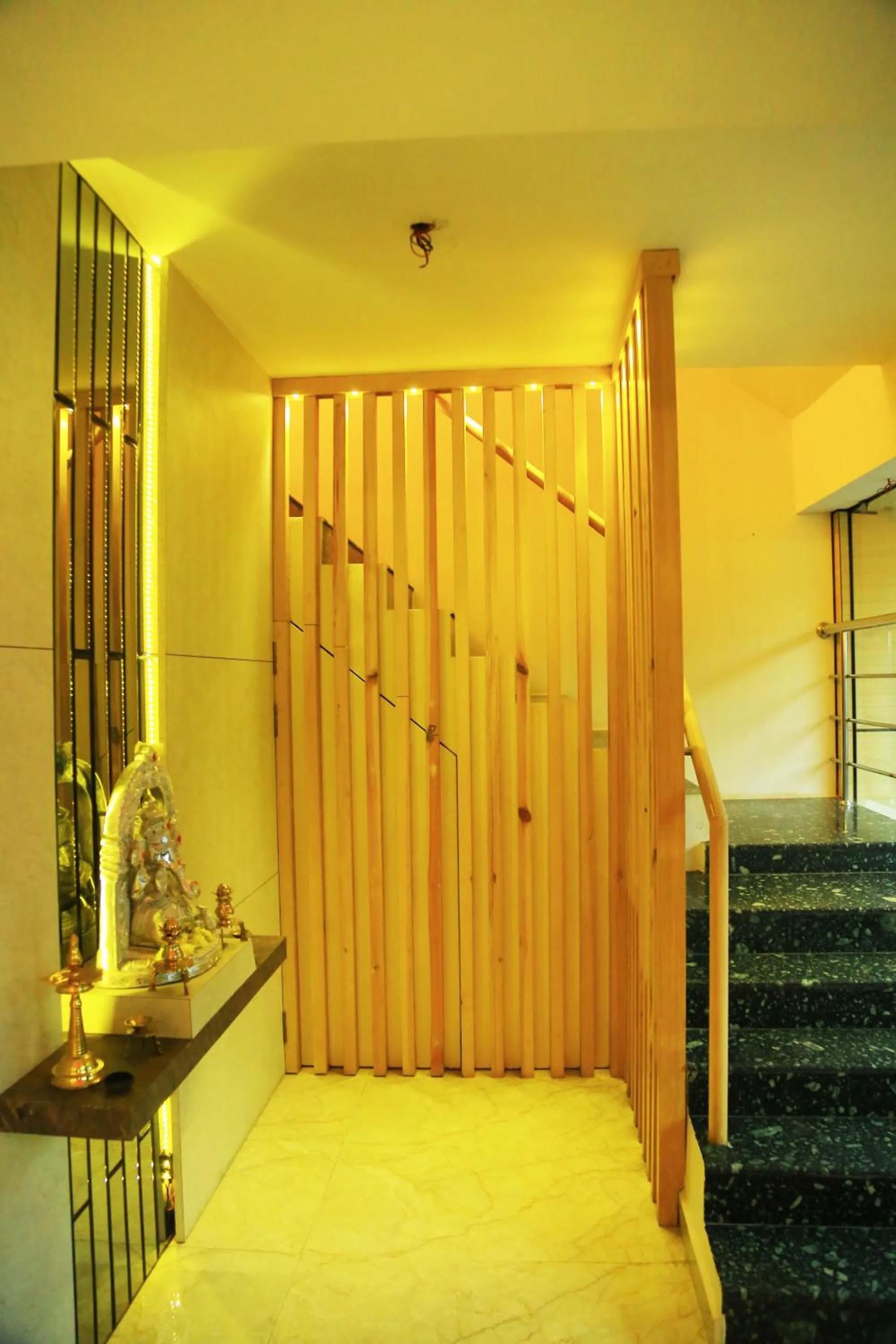 HOTEL KEK GRAND PARK