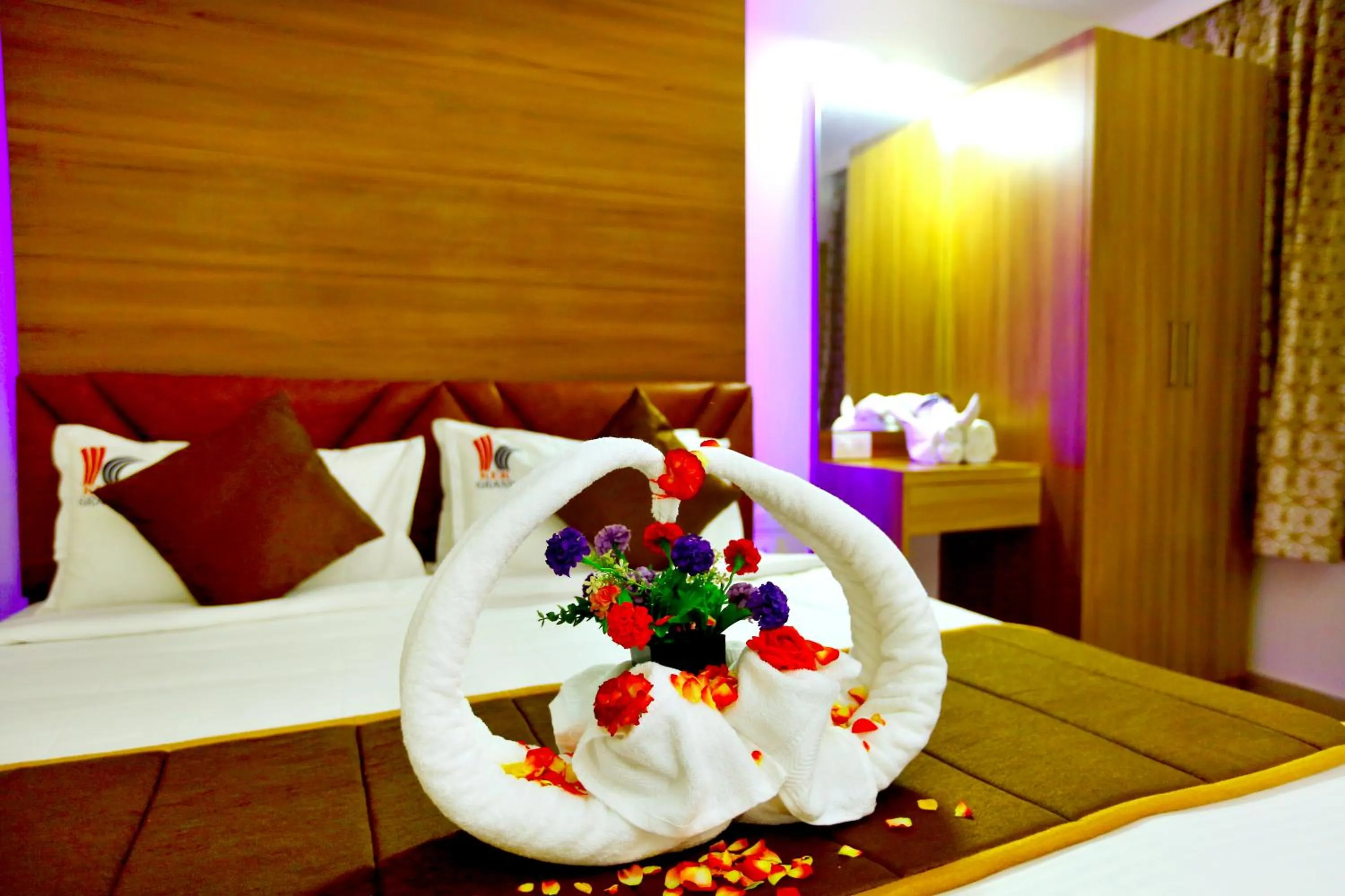 HOTEL KEK GRAND PARK