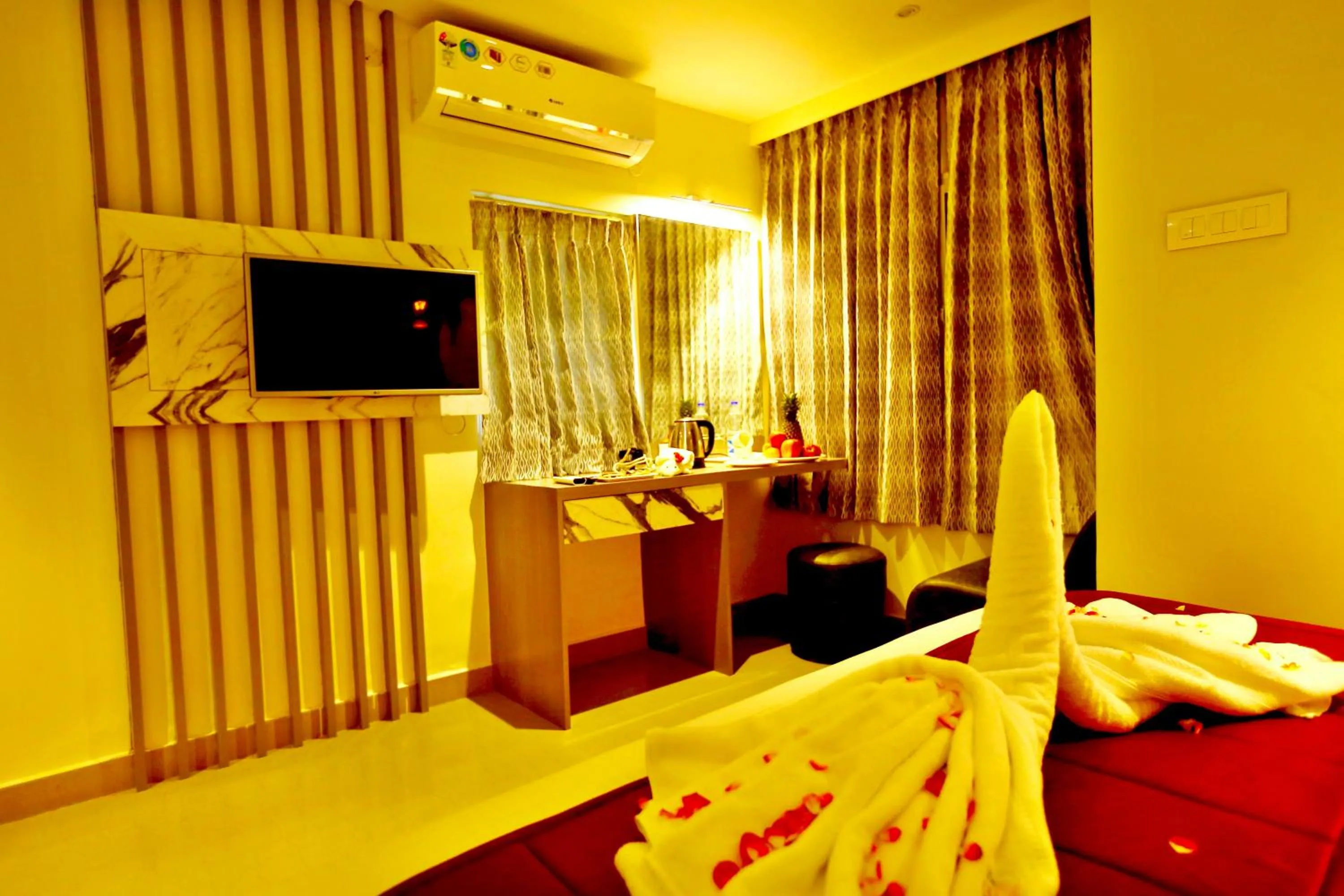 HOTEL KEK GRAND PARK