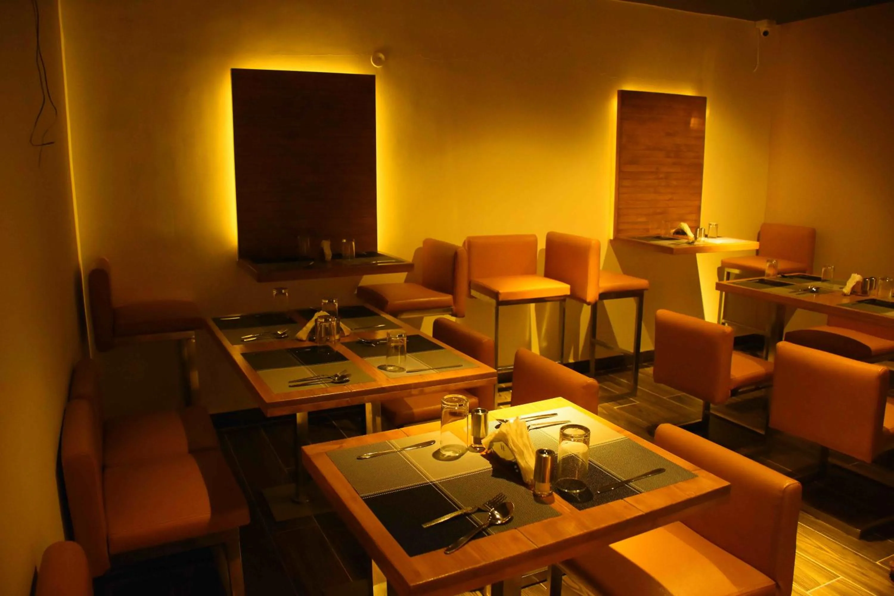 HOTEL KEK GRAND PARK