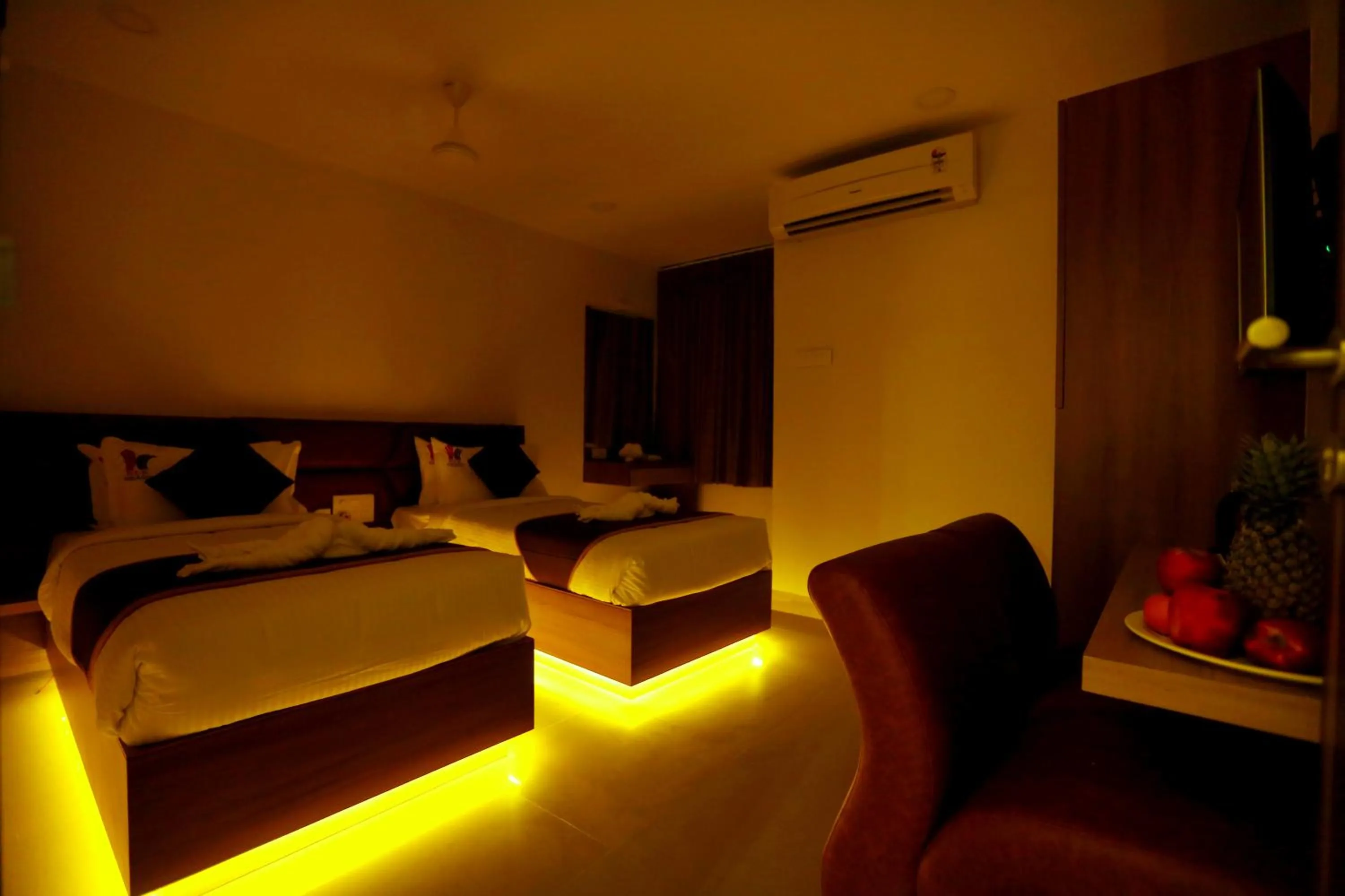 HOTEL KEK GRAND PARK