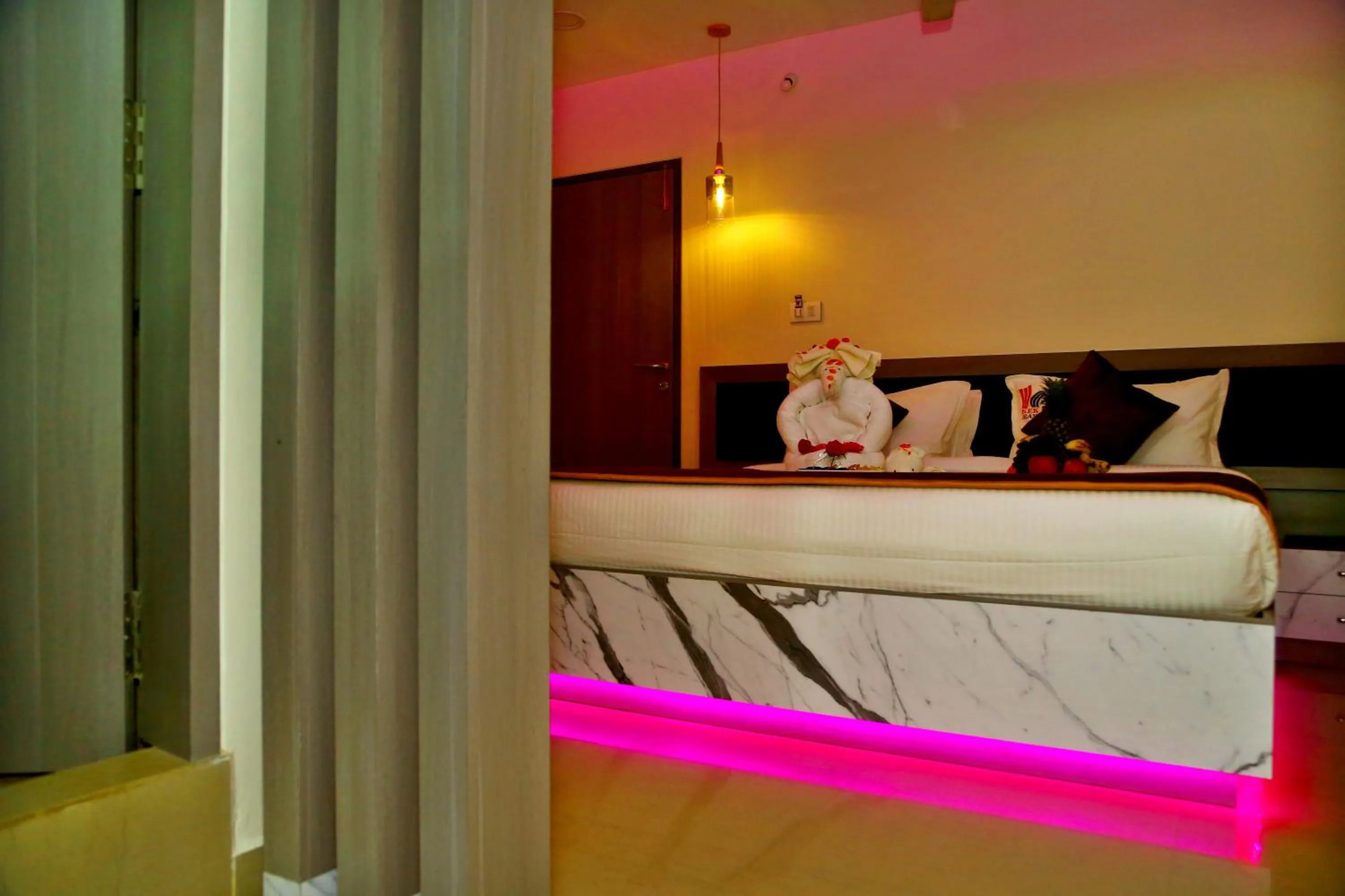 HOTEL KEK GRAND PARK