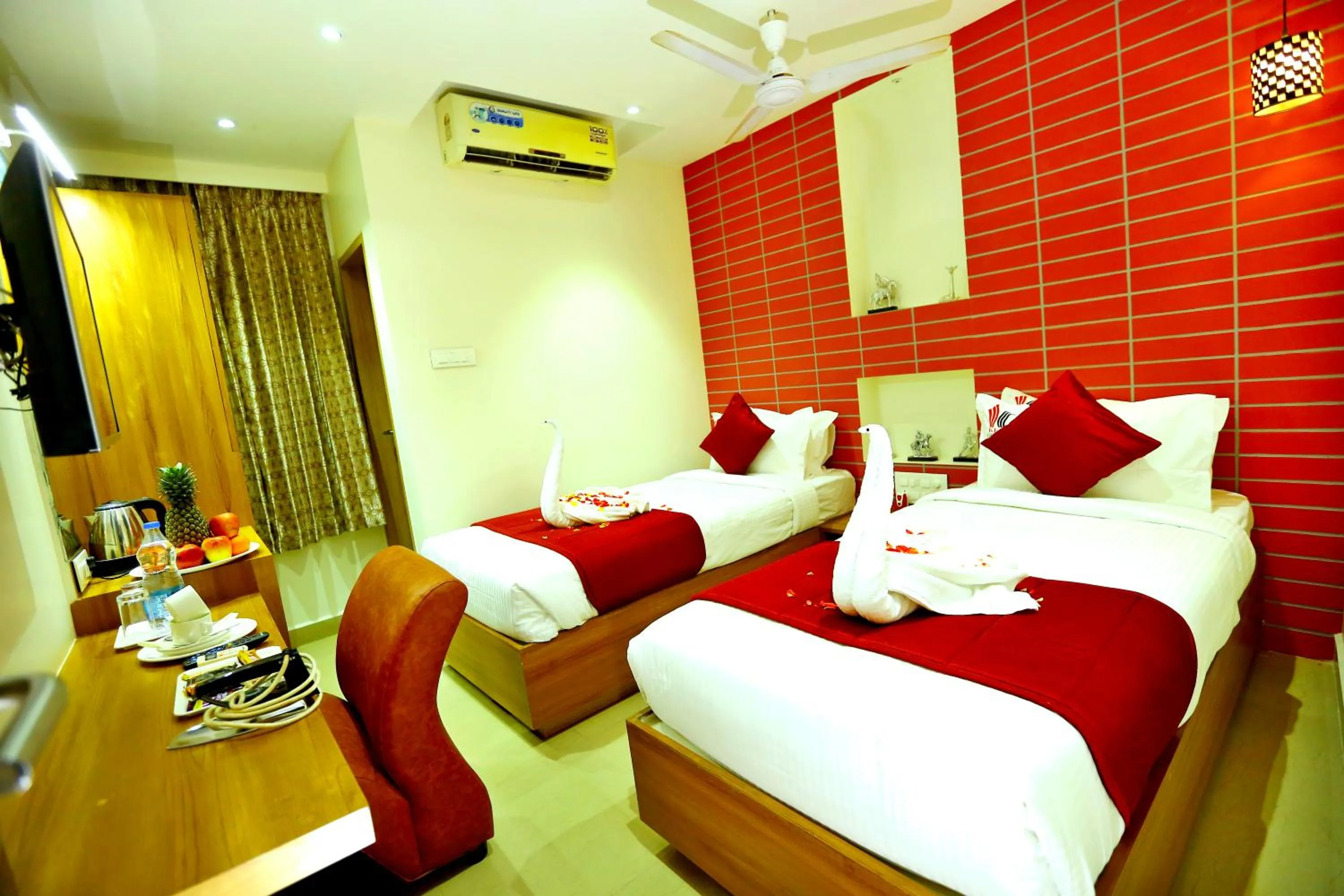 HOTEL KEK GRAND PARK