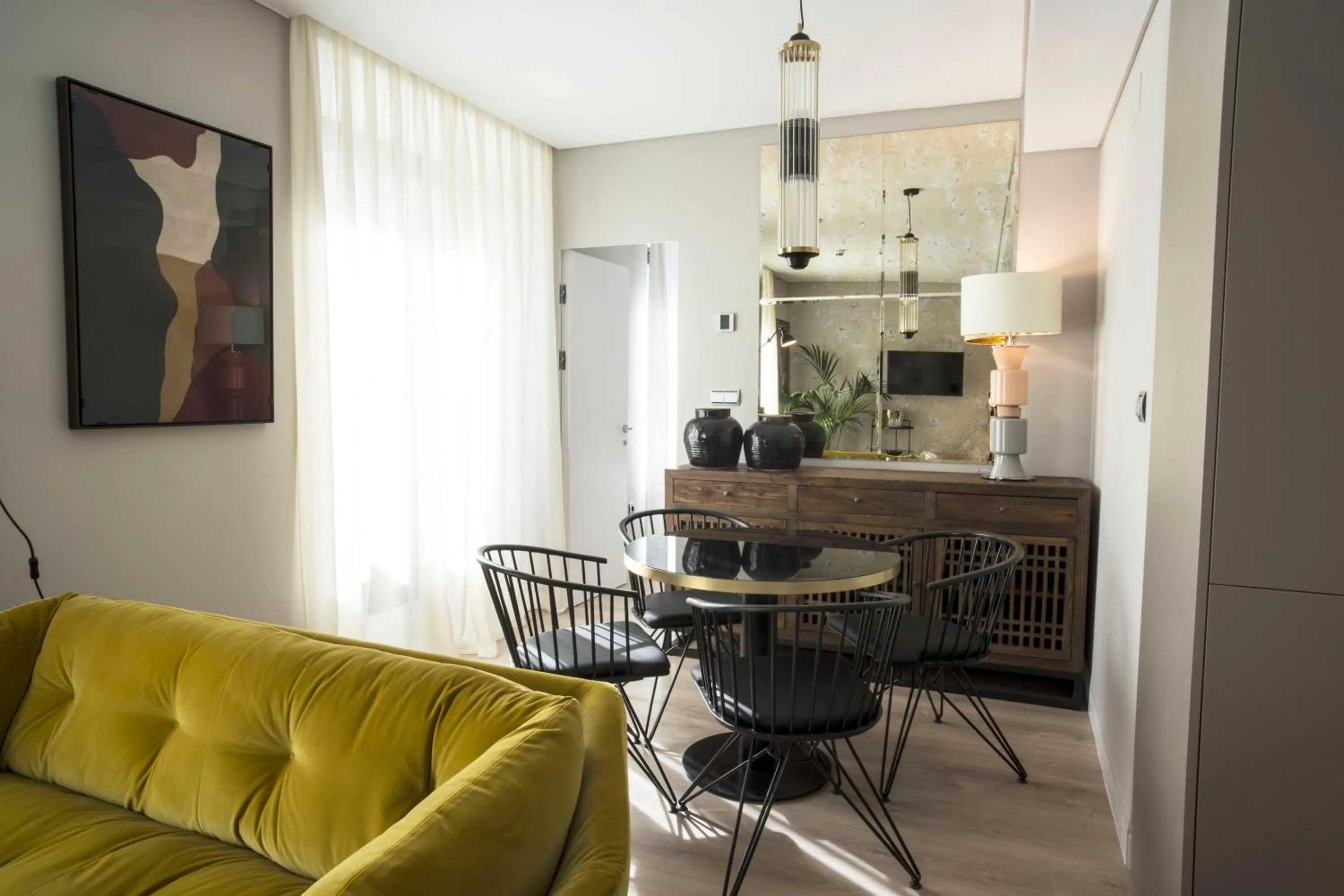 Seating area in U-Sense Madrid Santa Ana