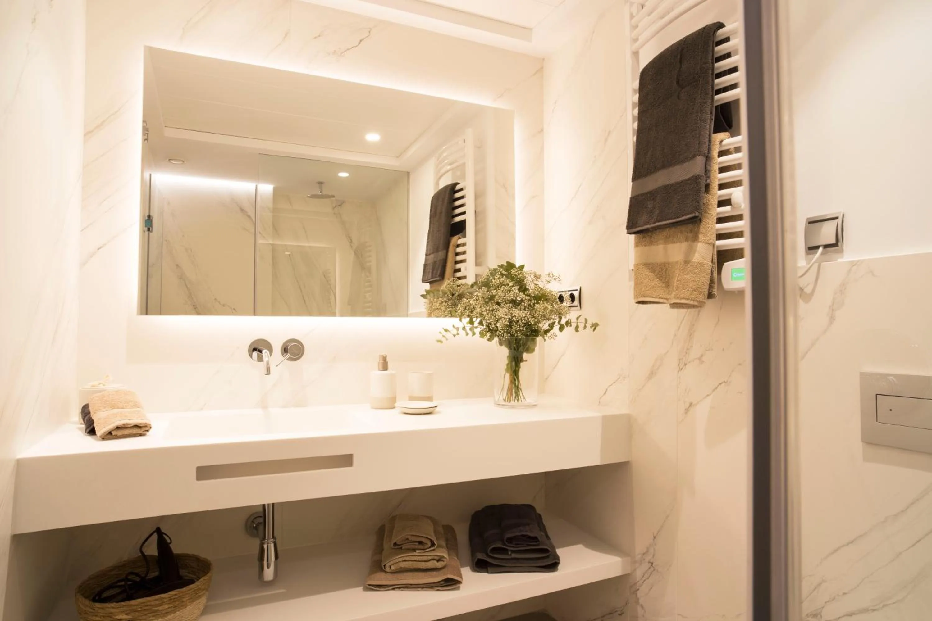 Bathroom in U-Sense Madrid Santa Ana