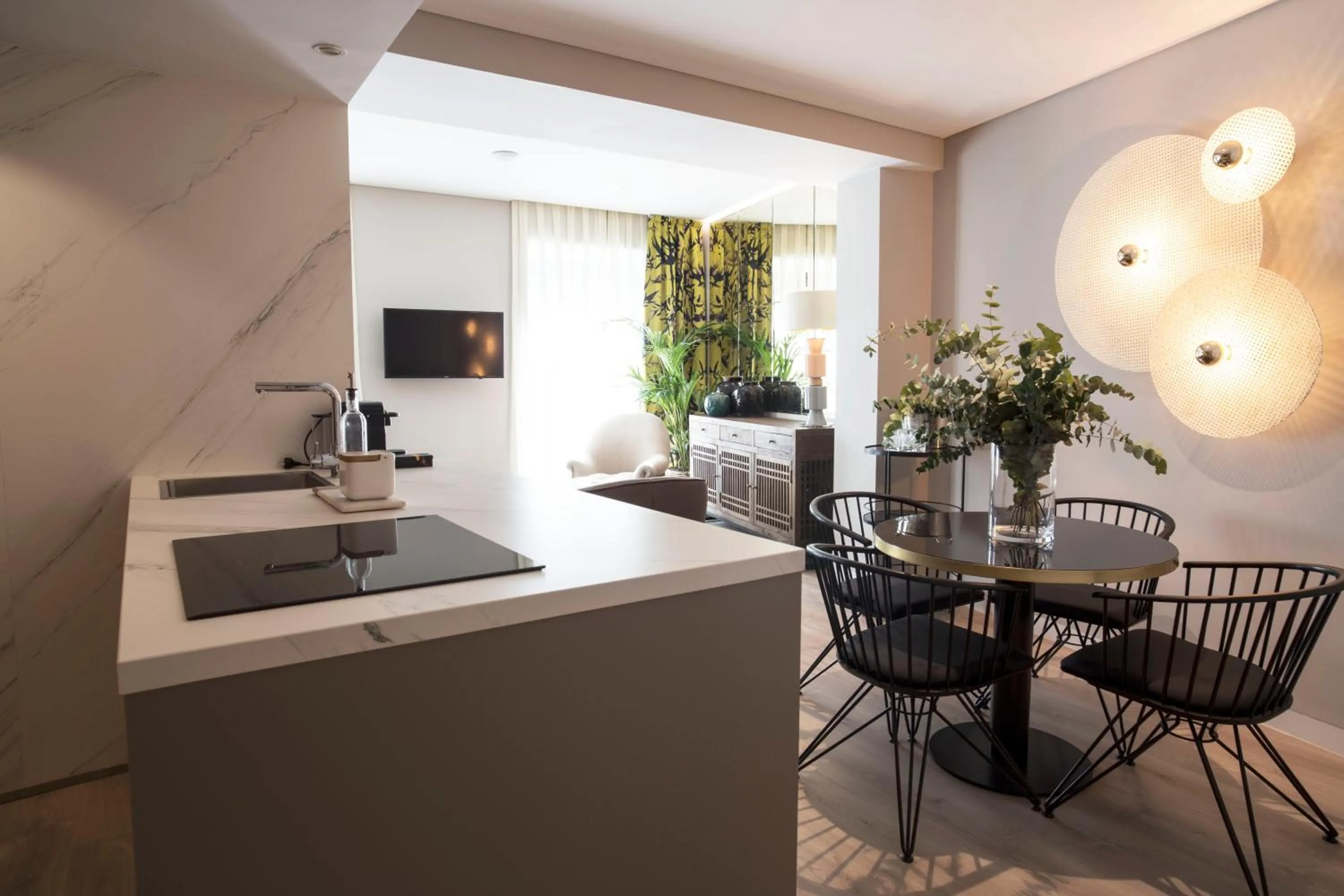 Kitchen or kitchenette in U-Sense Madrid Santa Ana