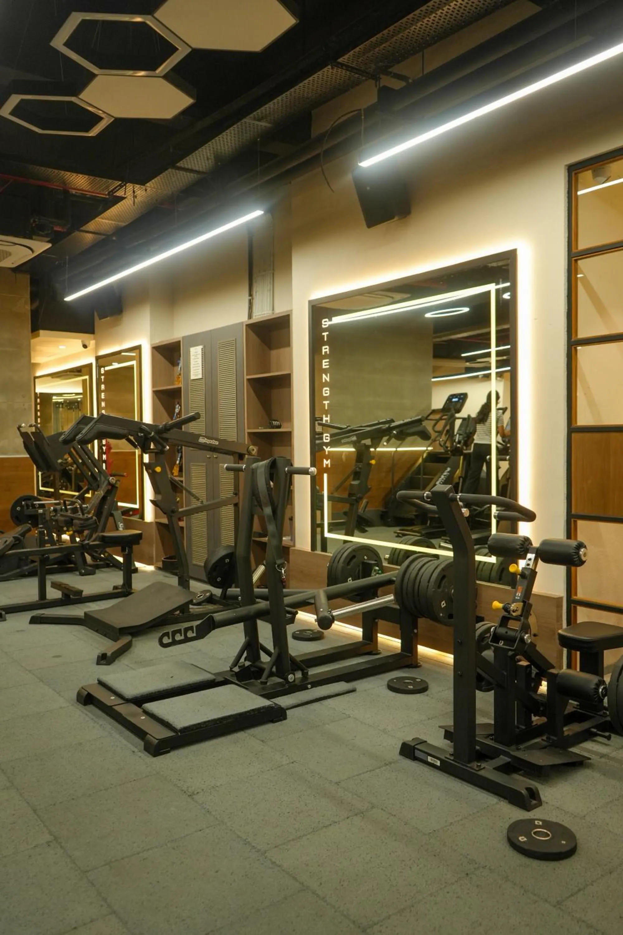 Fitness centre/facilities in Ramee Techome