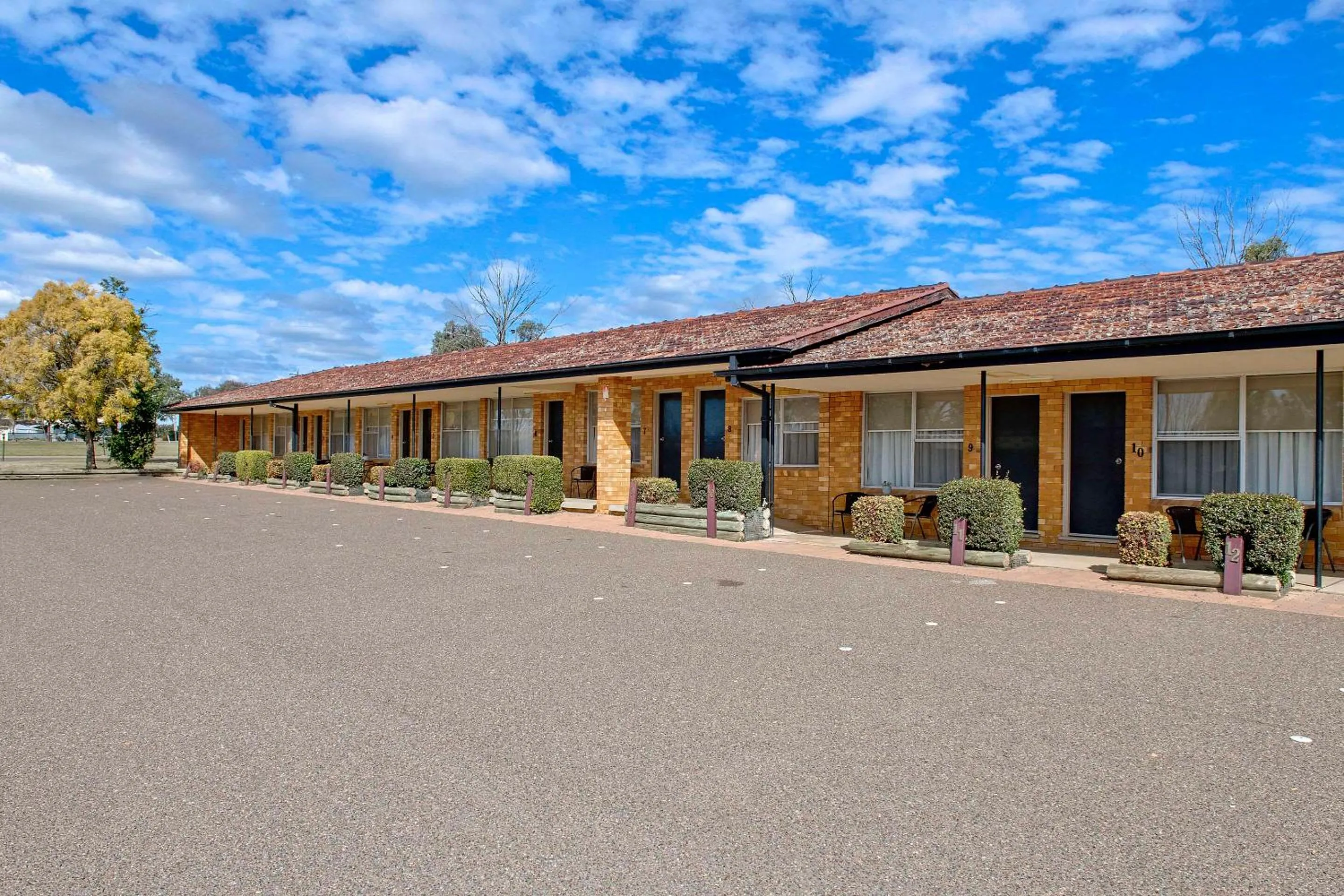 Property building in Econo Lodge Savannah Park Tamworth