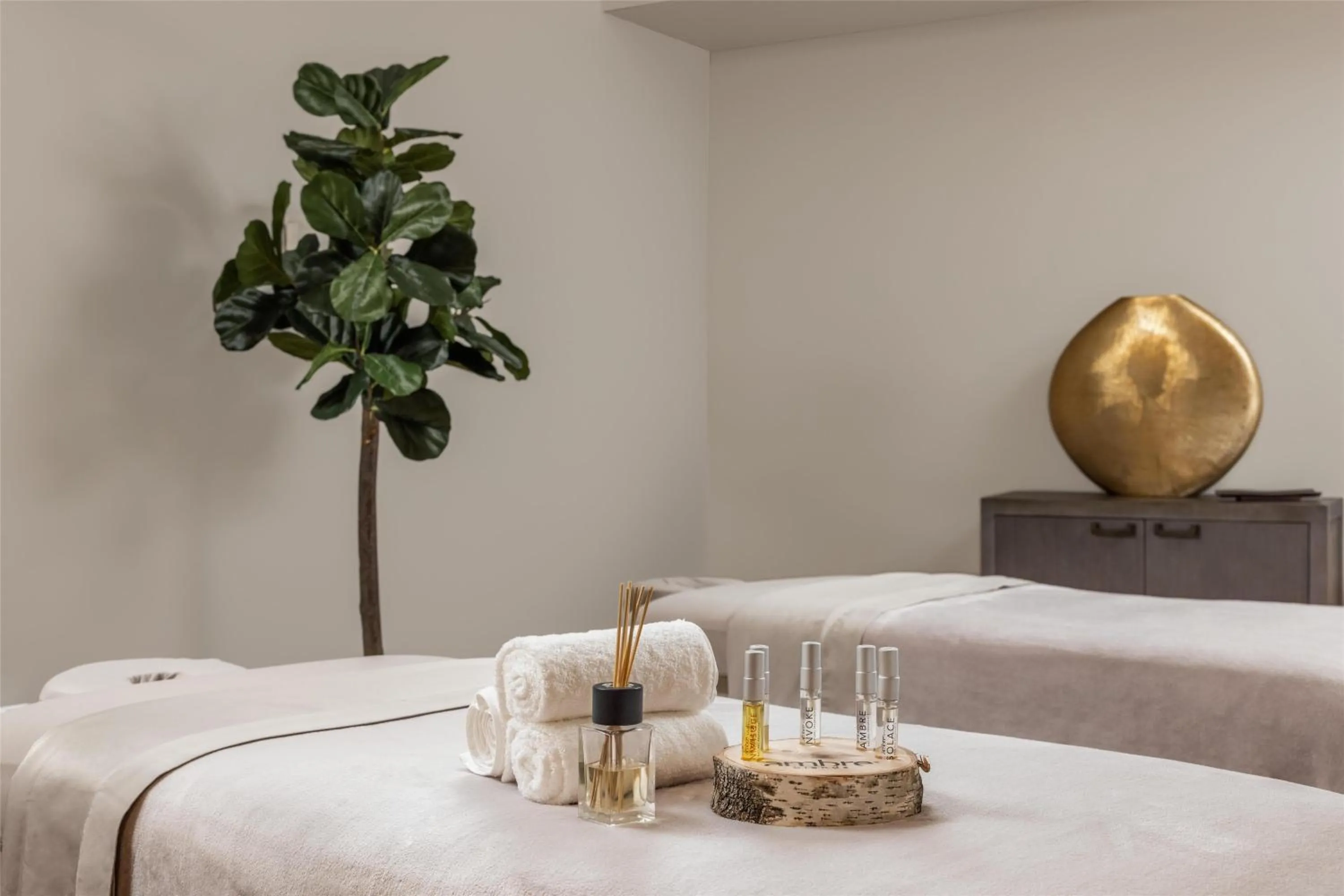 Sports, Bed in Conrad Indianapolis