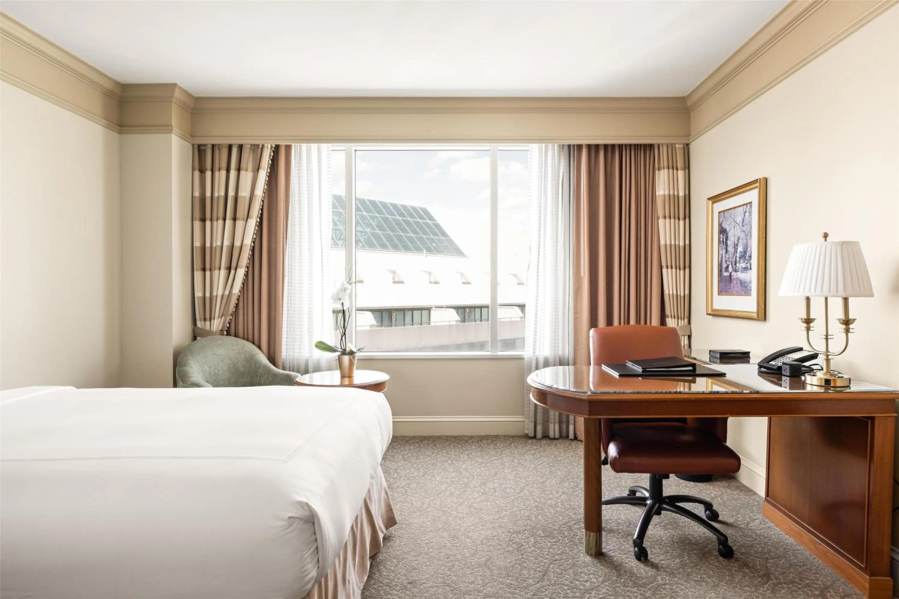 Bedroom, Bed in Conrad Indianapolis