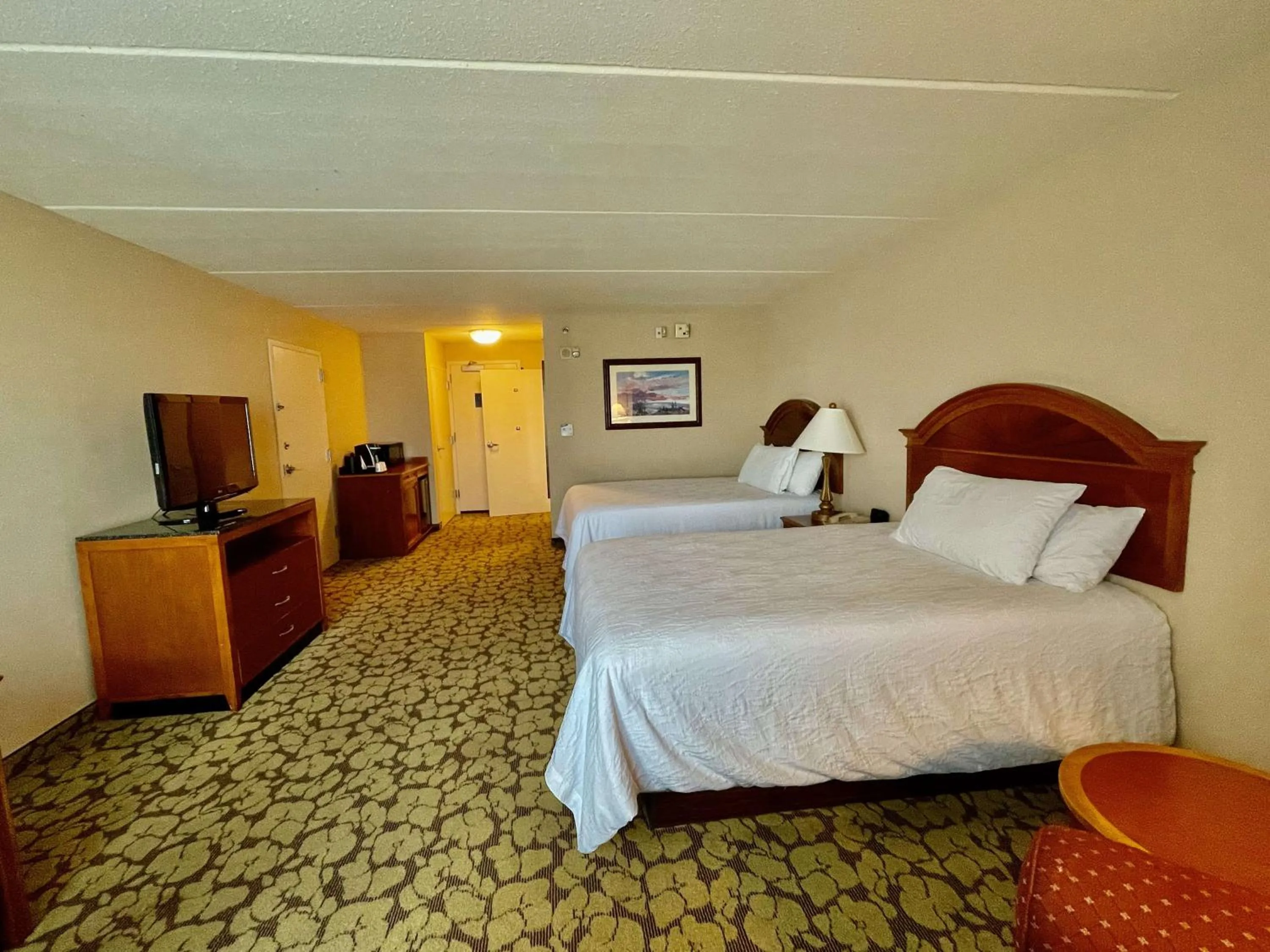 Bedroom, Bed in ACP Hotel Houston Westchase, MOD Collection by Sonesta