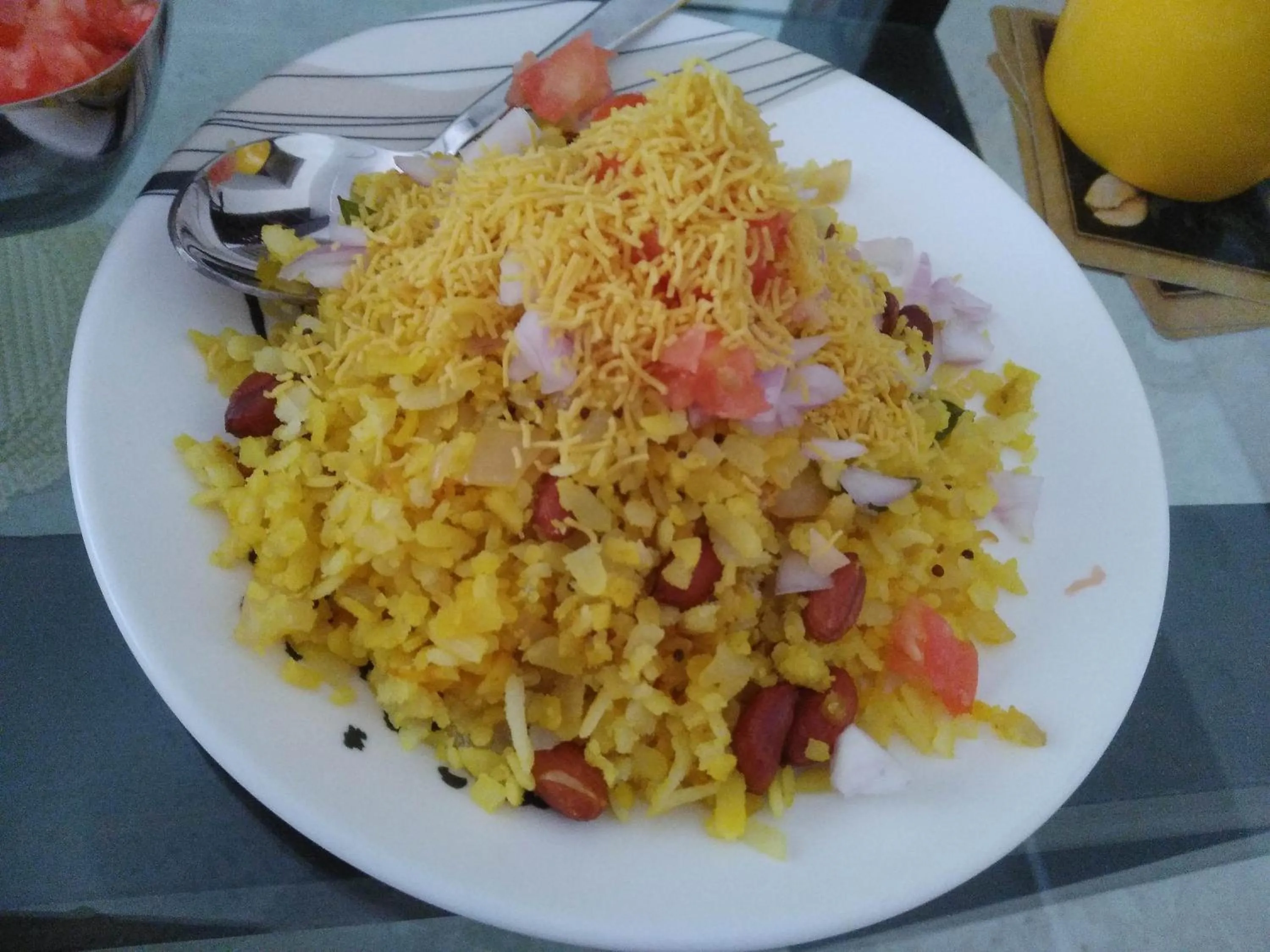 Food and drinks in Hotel Suryansh