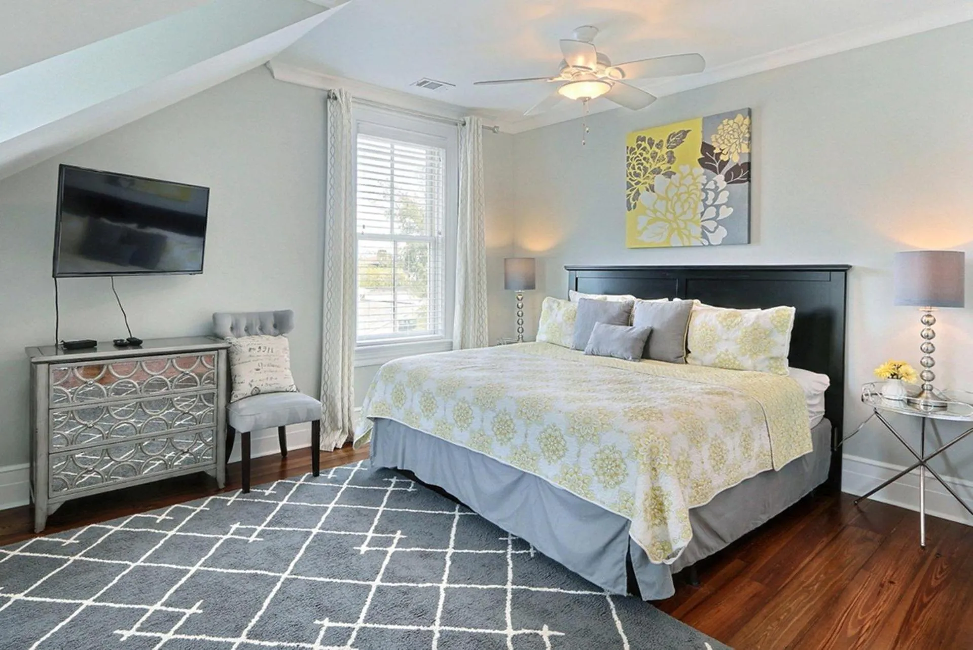 Bed in Jay-Ann House