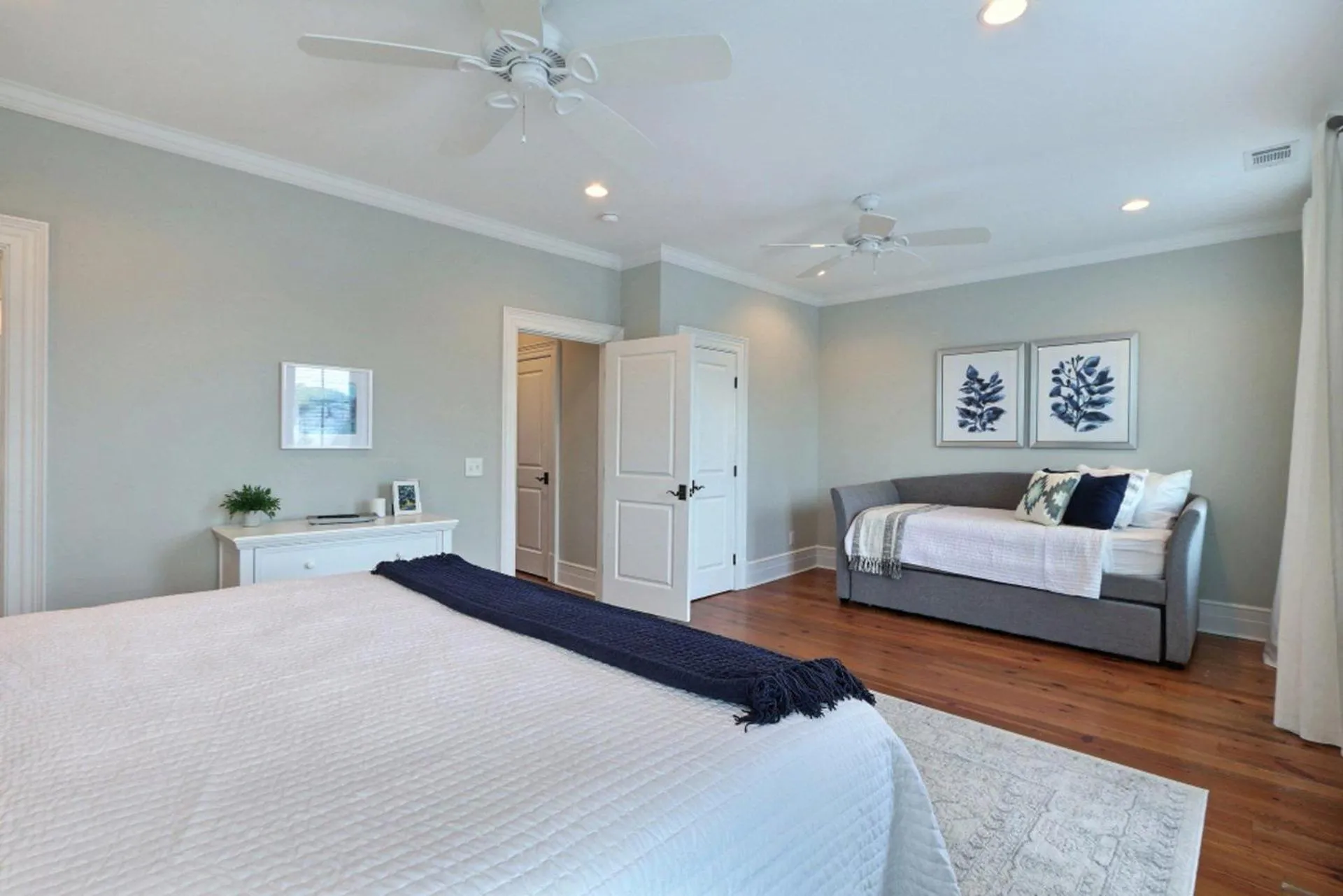 Bed in Congress Street Retreat