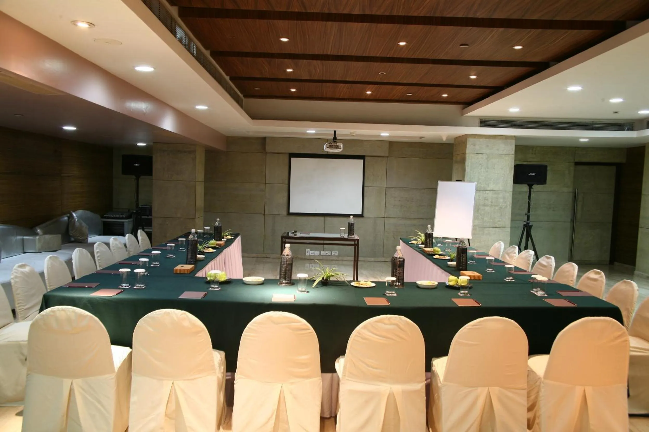 Banquet/Function facilities in Mosaic Original,Noida