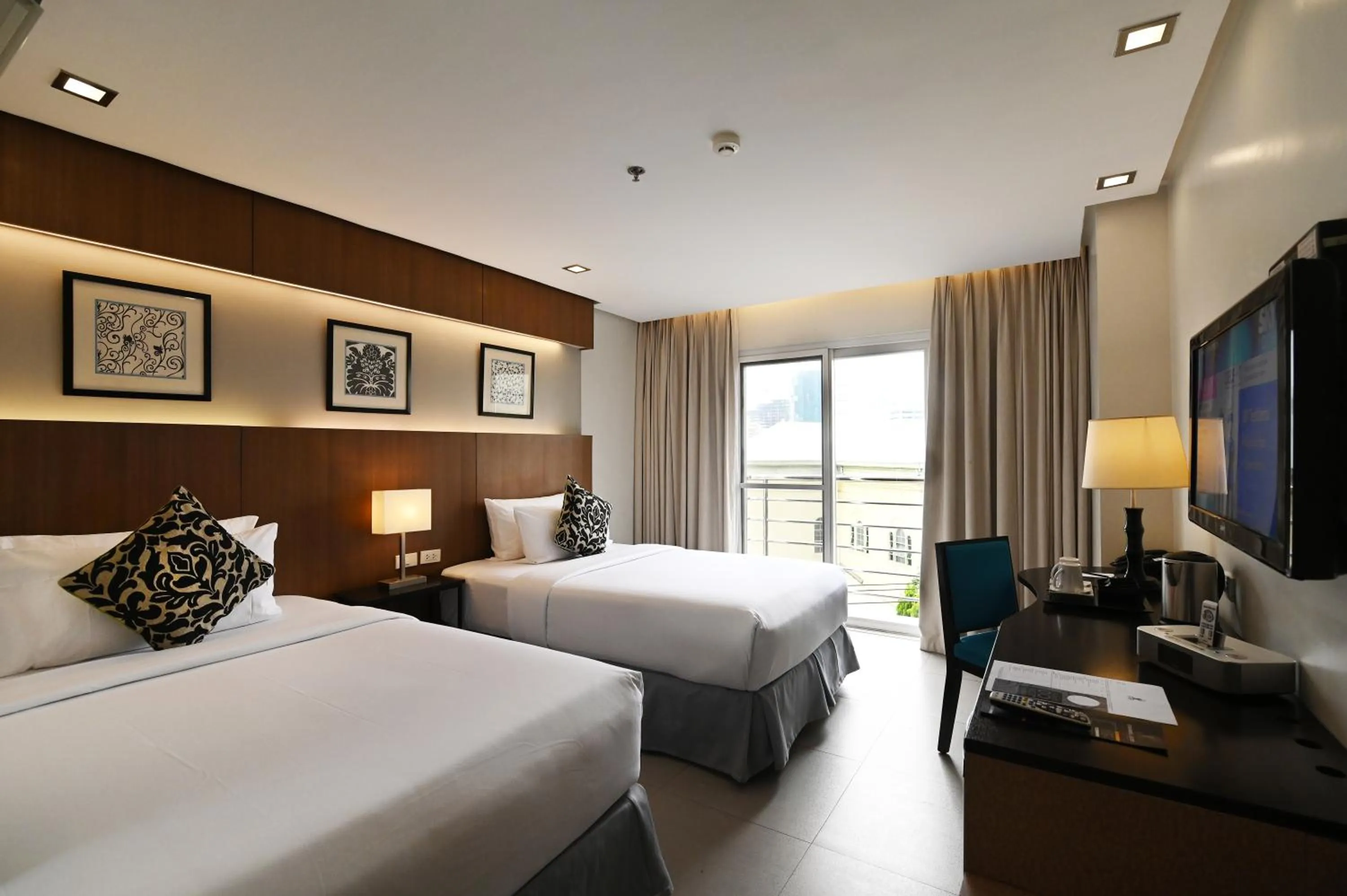 Bed in St Mark Hotel