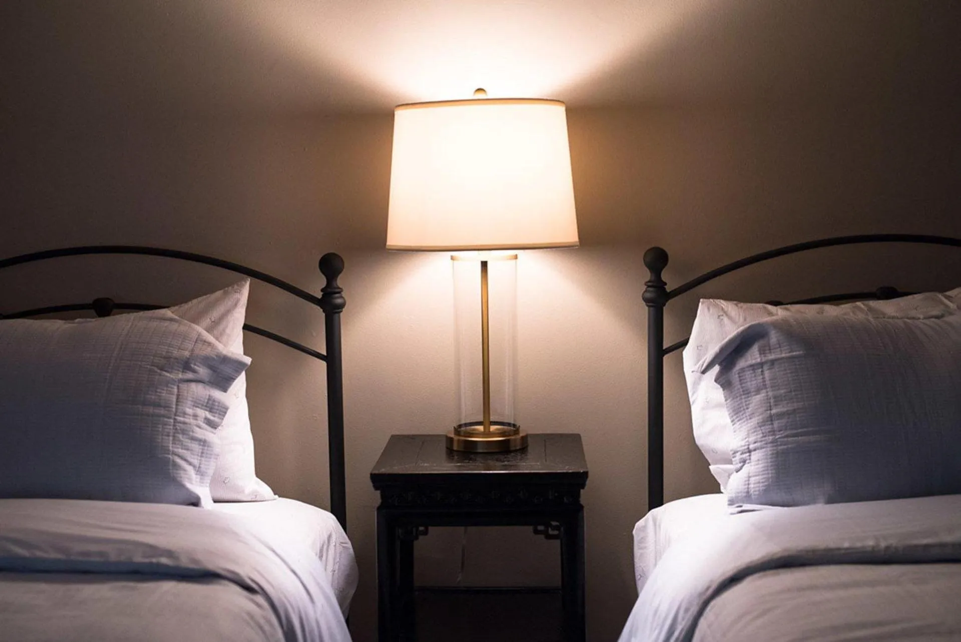 Bed in Orleans Square