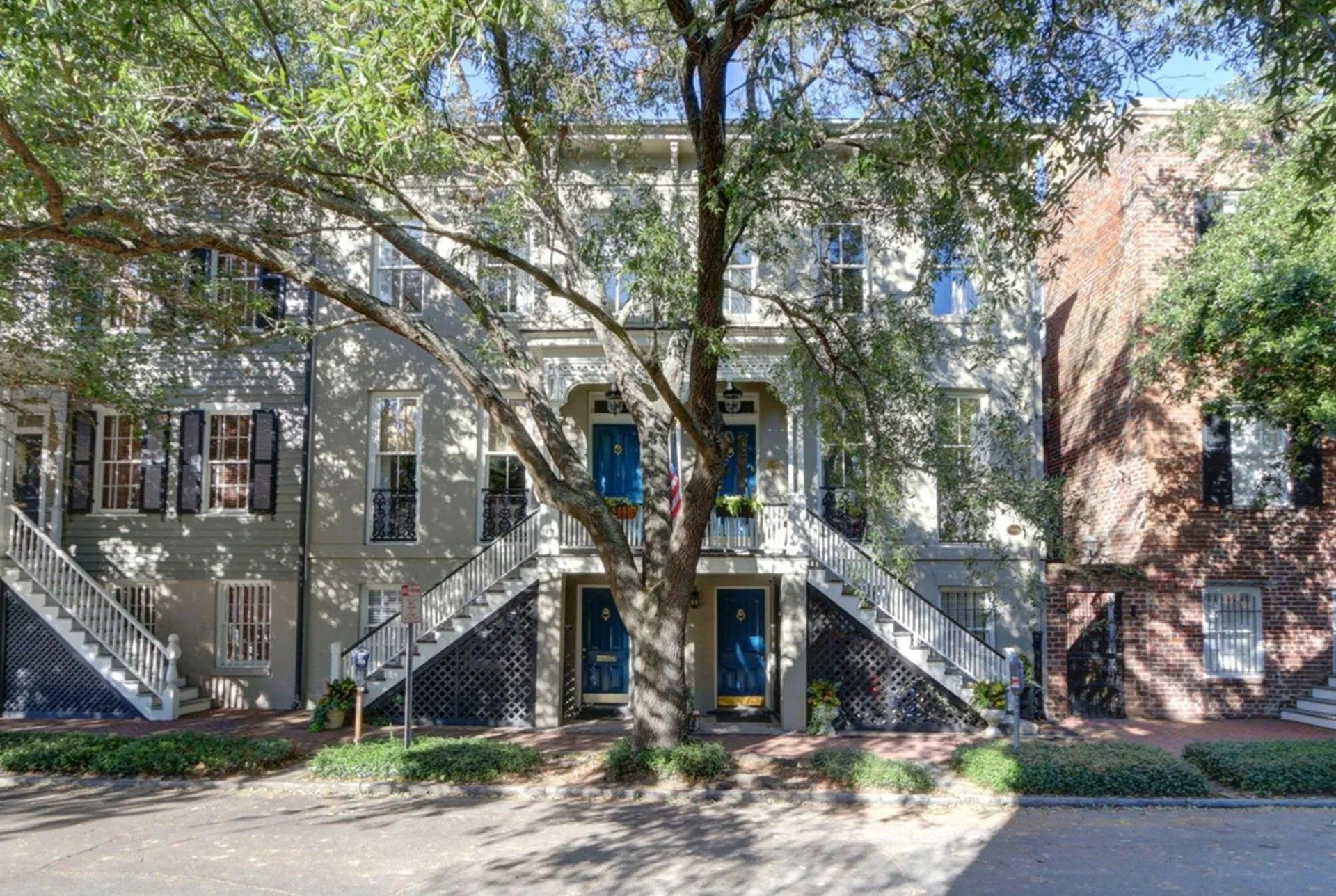 Isaac LaRoche Estate