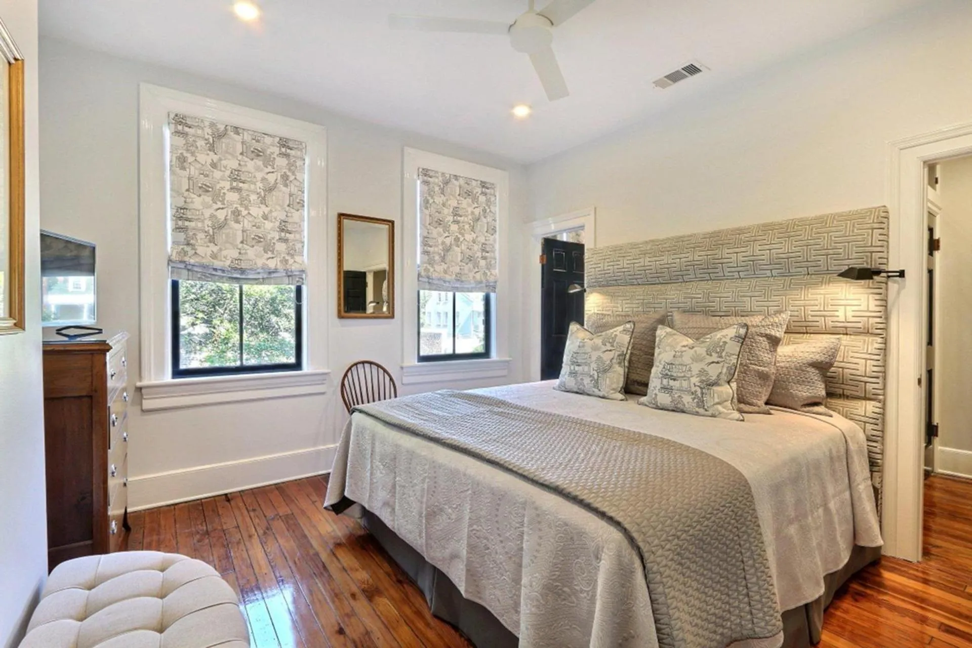 Bed in Isaac LaRoche Main