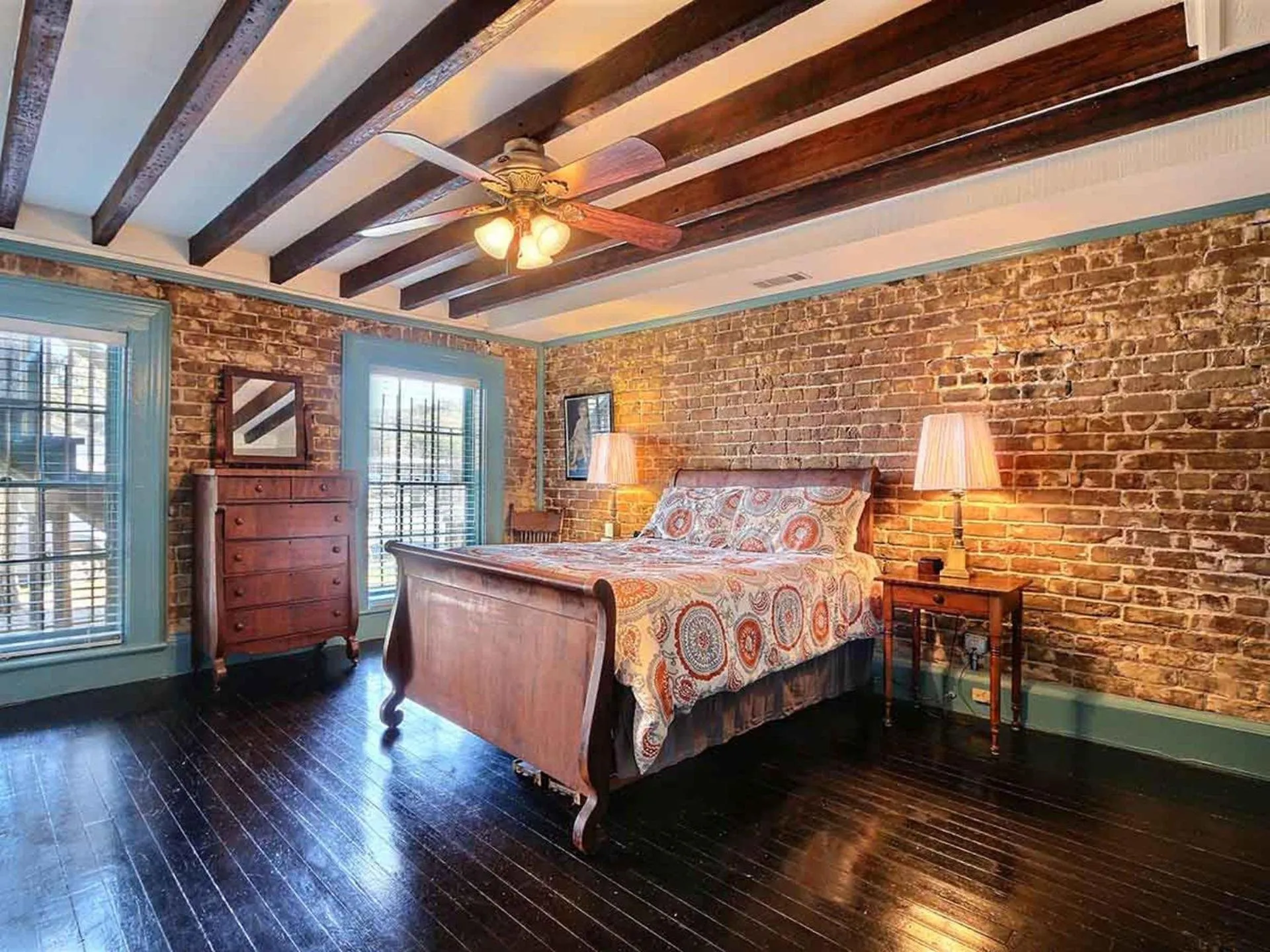 Bed in Diplomat House