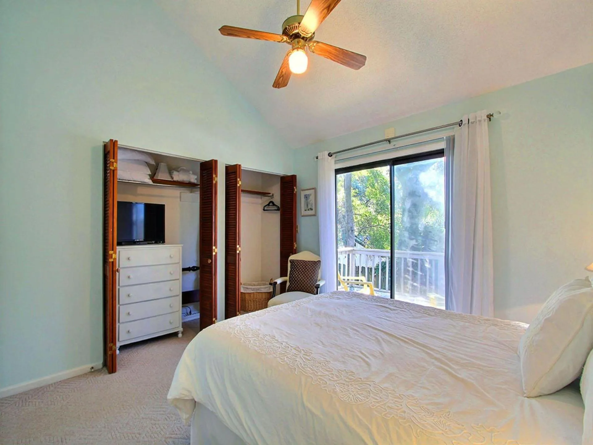 Bed in Donna`s Escape