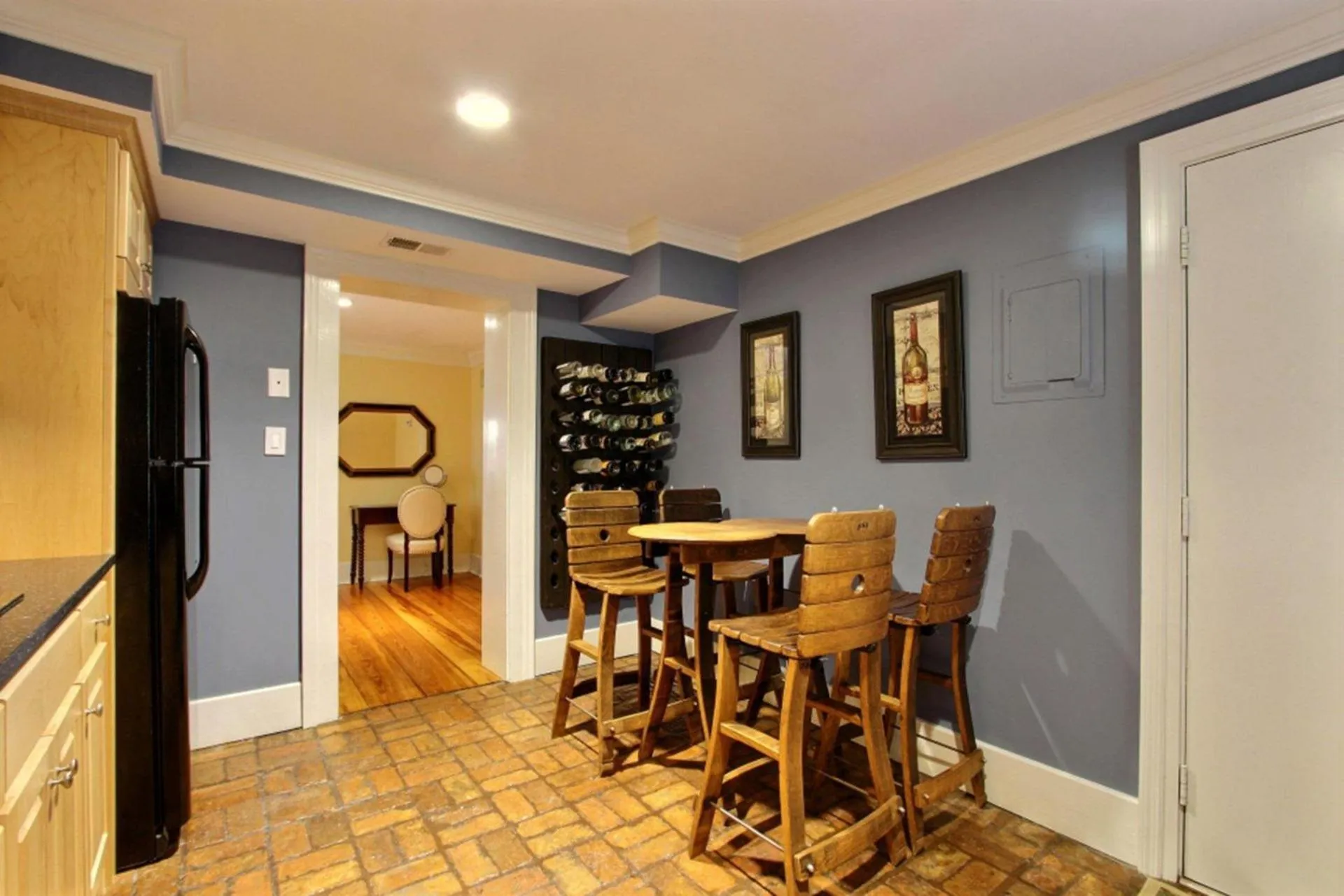 Bird Baldwin Magnolia Suite