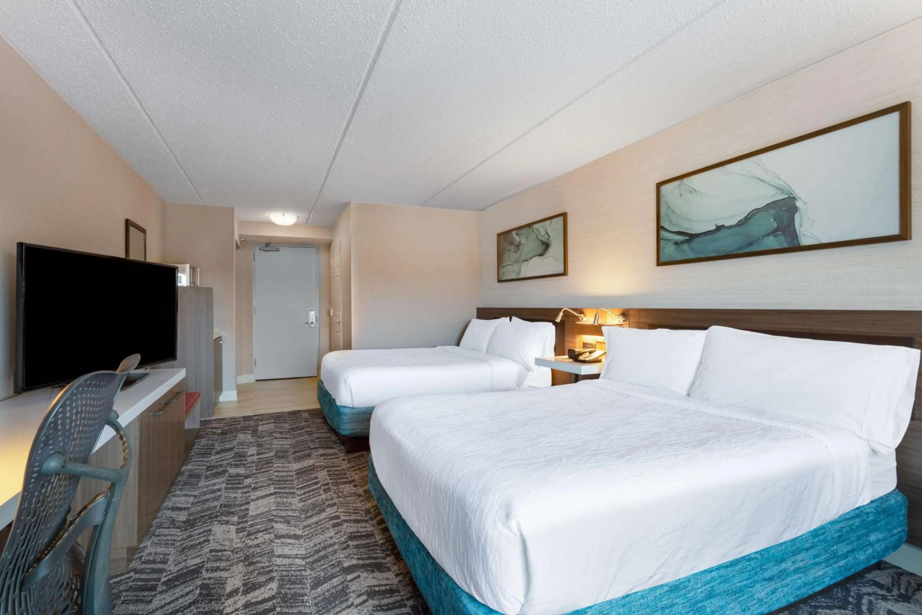 Bed in Hilton Garden Inn Islip/MacArthur Airport