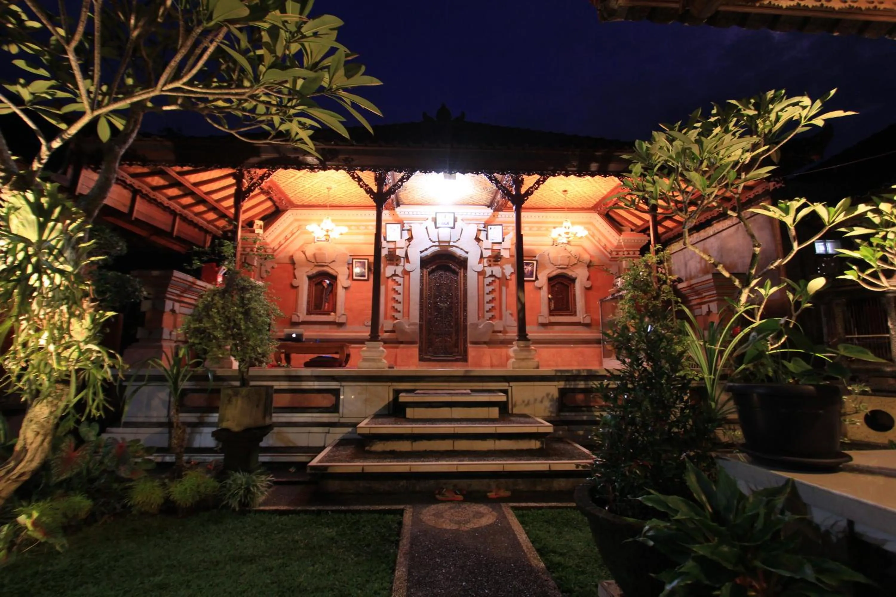 Property building in Duana's Homestay